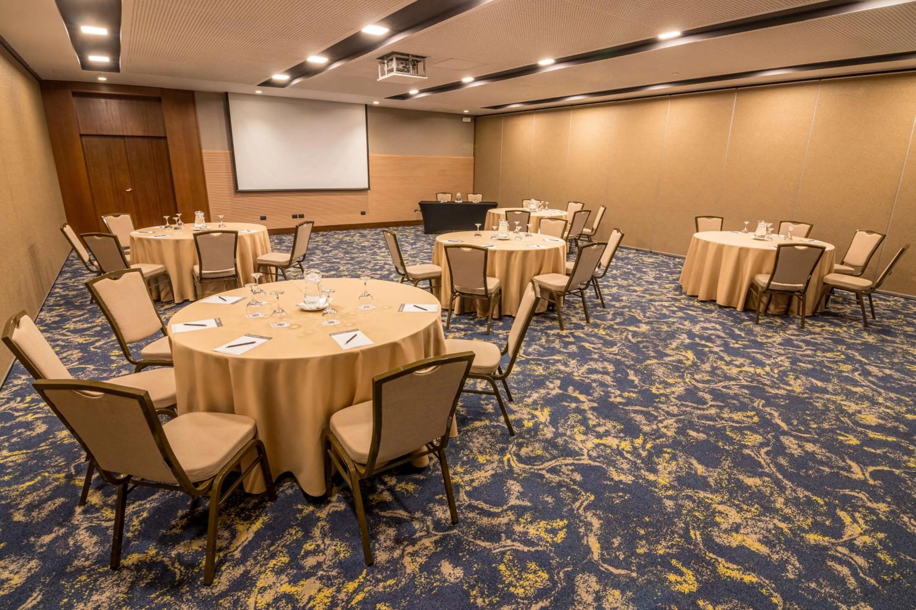 Meeting/conference room in Sonesta Hotel El Olivar