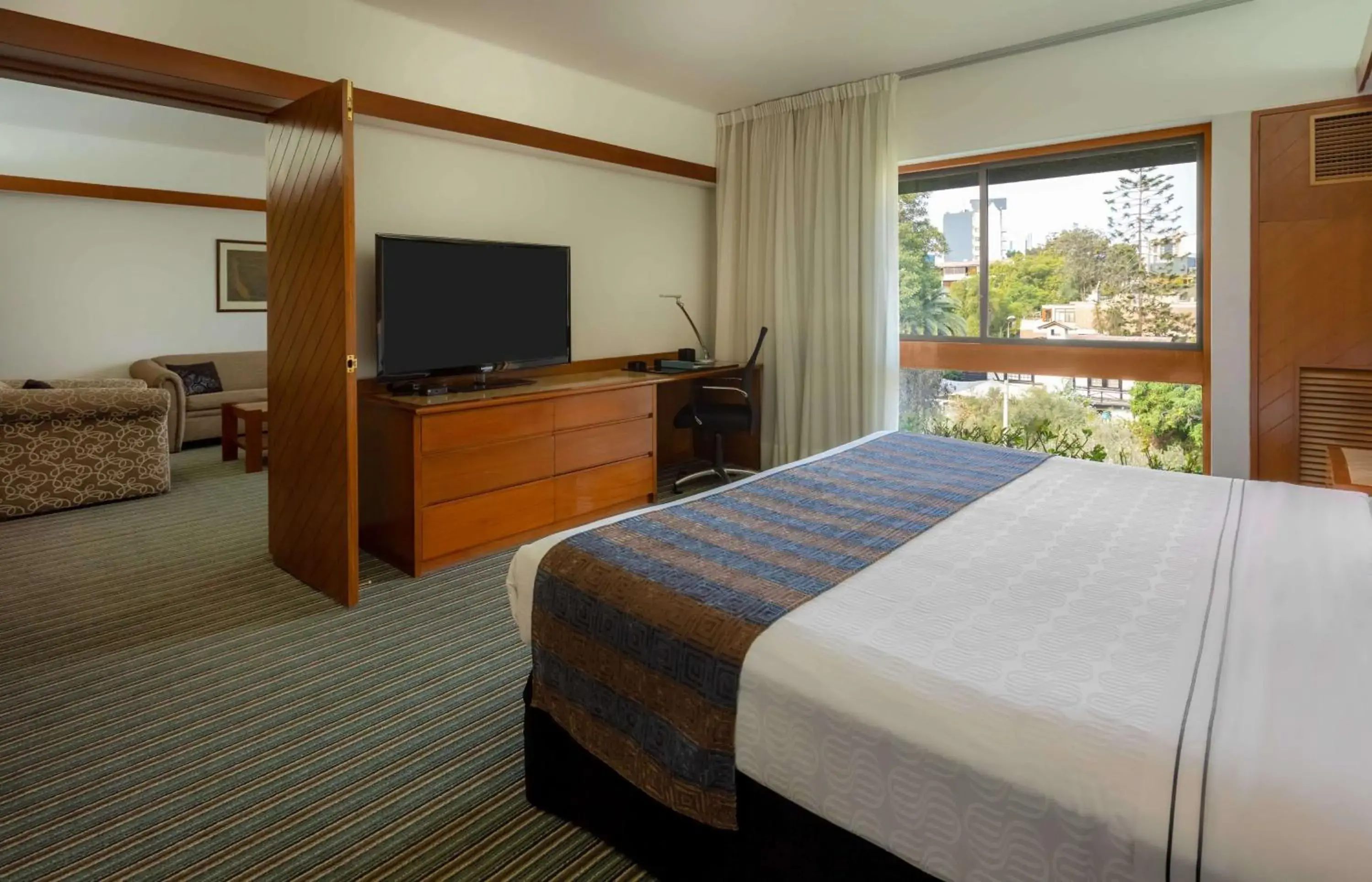 Executive Suite - single occupancy in Sonesta Hotel El Olivar Executive Suite - single occupancy in Sonesta Hotel El Olivar