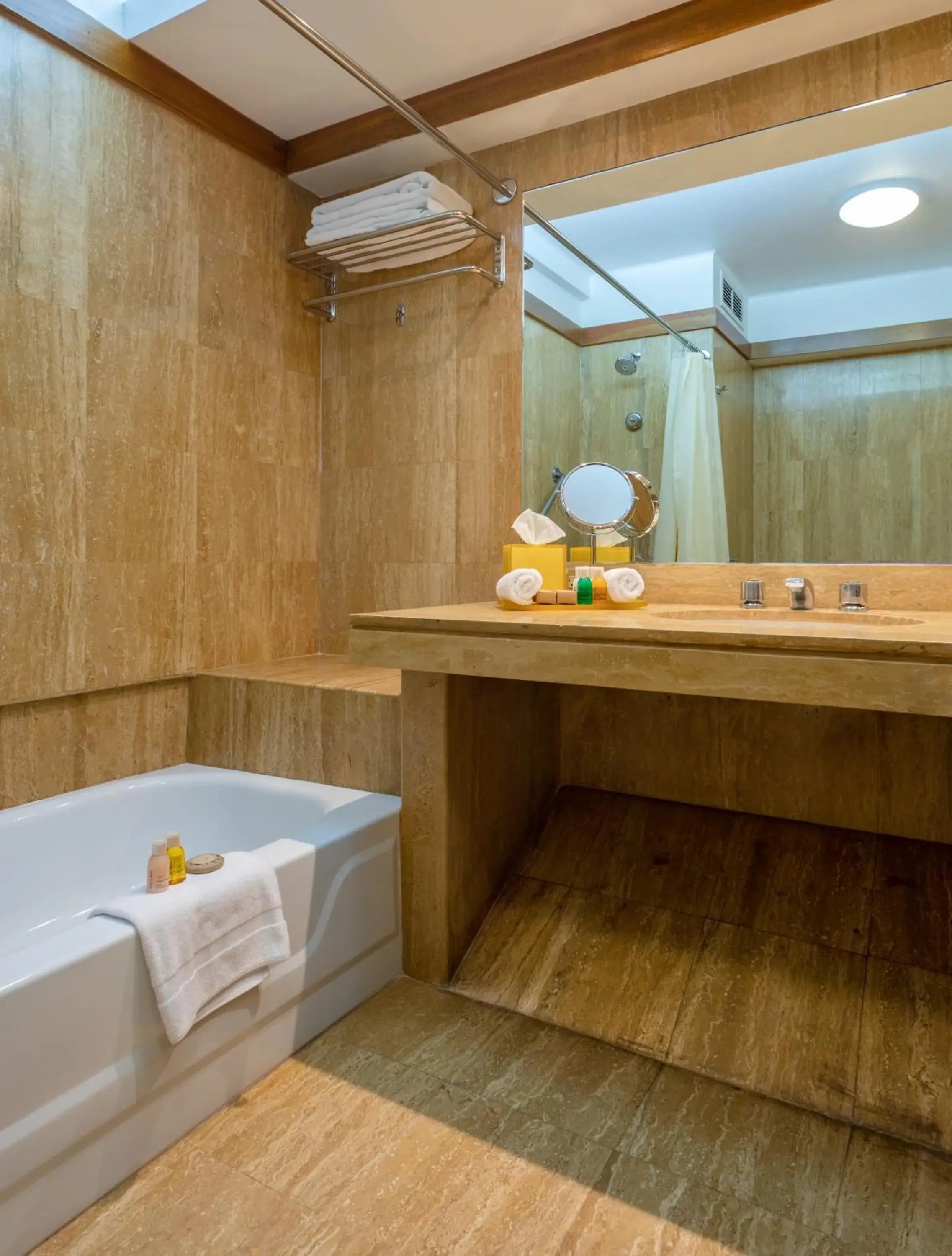 Twin Room - single occupancy in Sonesta Hotel El Olivar Twin Room - single occupancy in Sonesta Hotel El Olivar