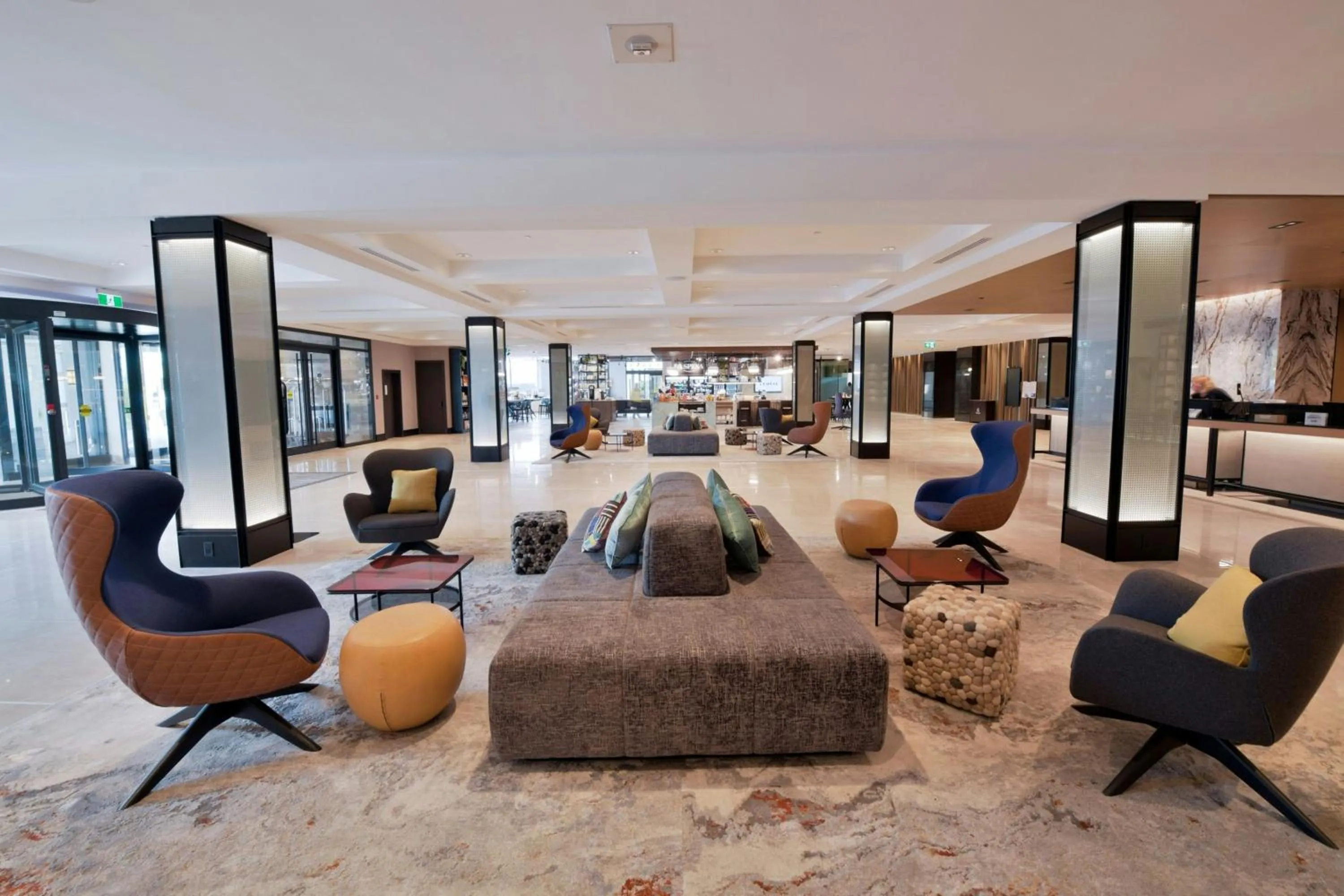 Lobby or reception in Sheraton Laval Hotel