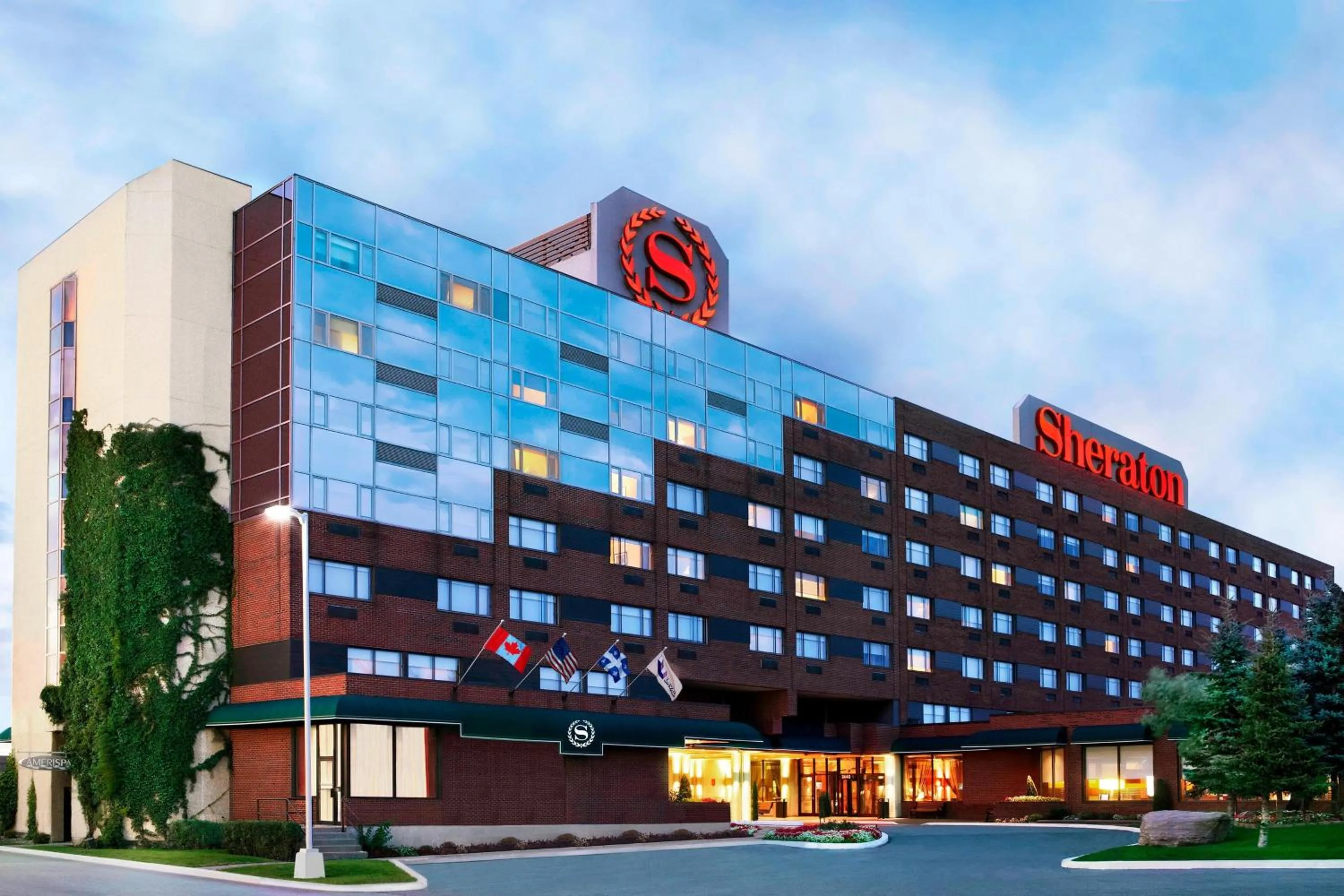 Property building in Sheraton Laval Hotel