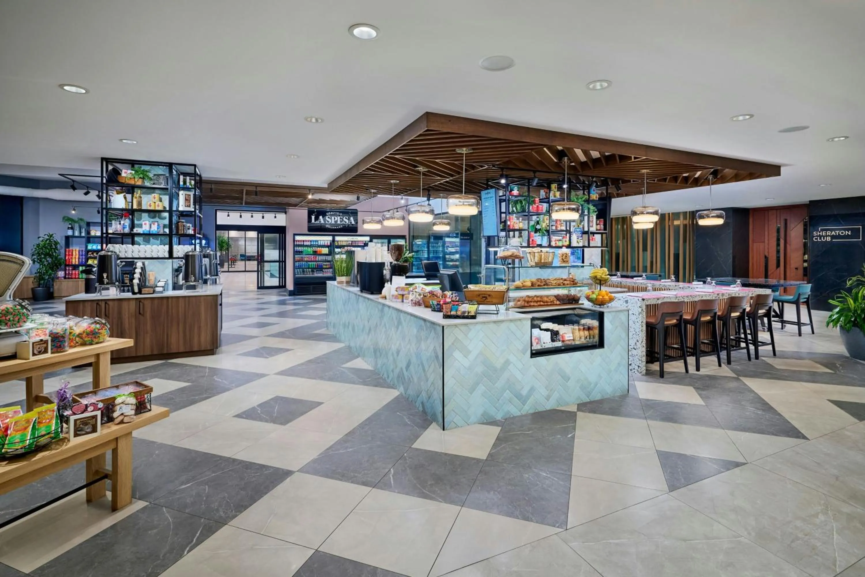 Restaurant/places to eat in Sheraton Laval Hotel