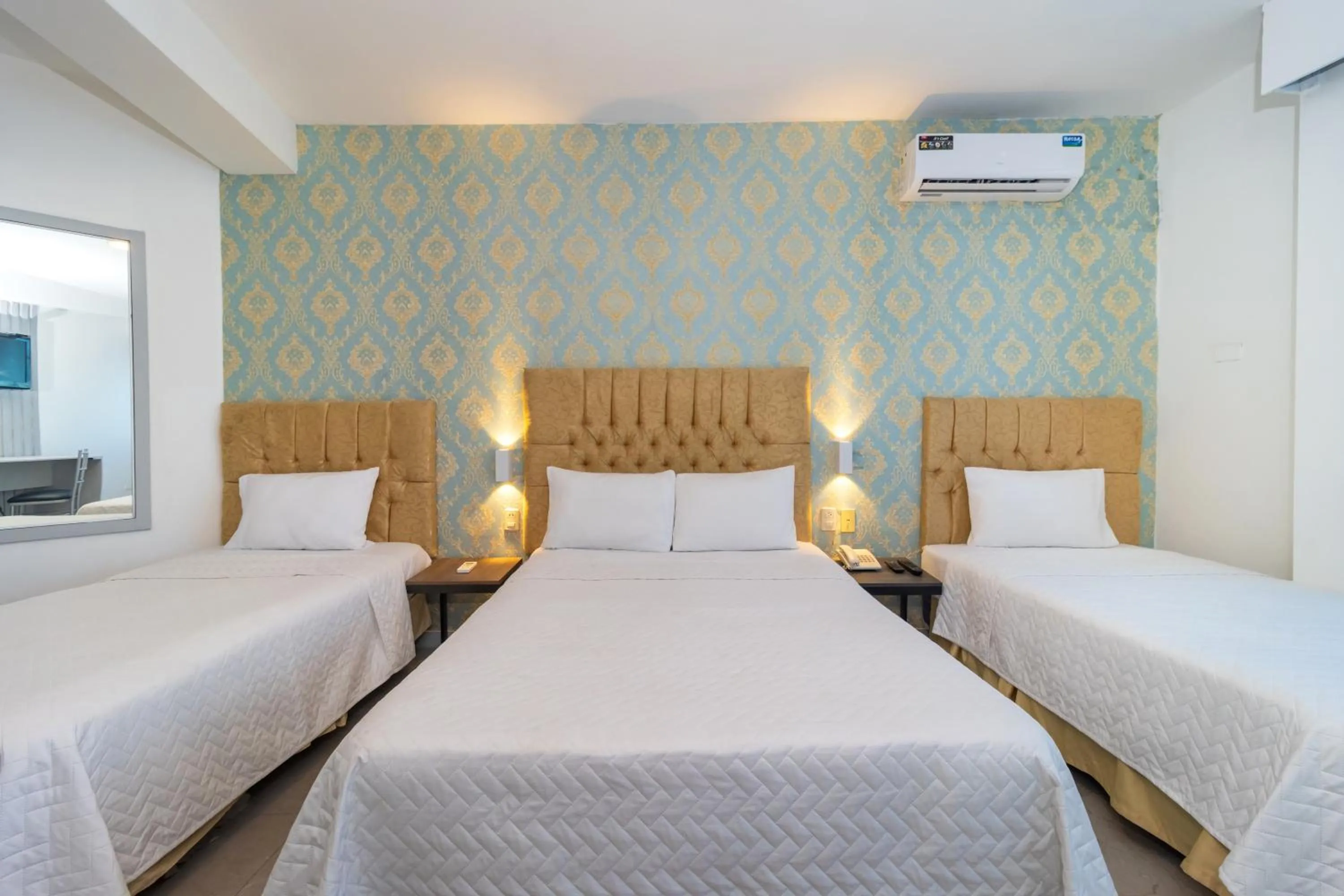 Bed in Hotel Presidente Internacional