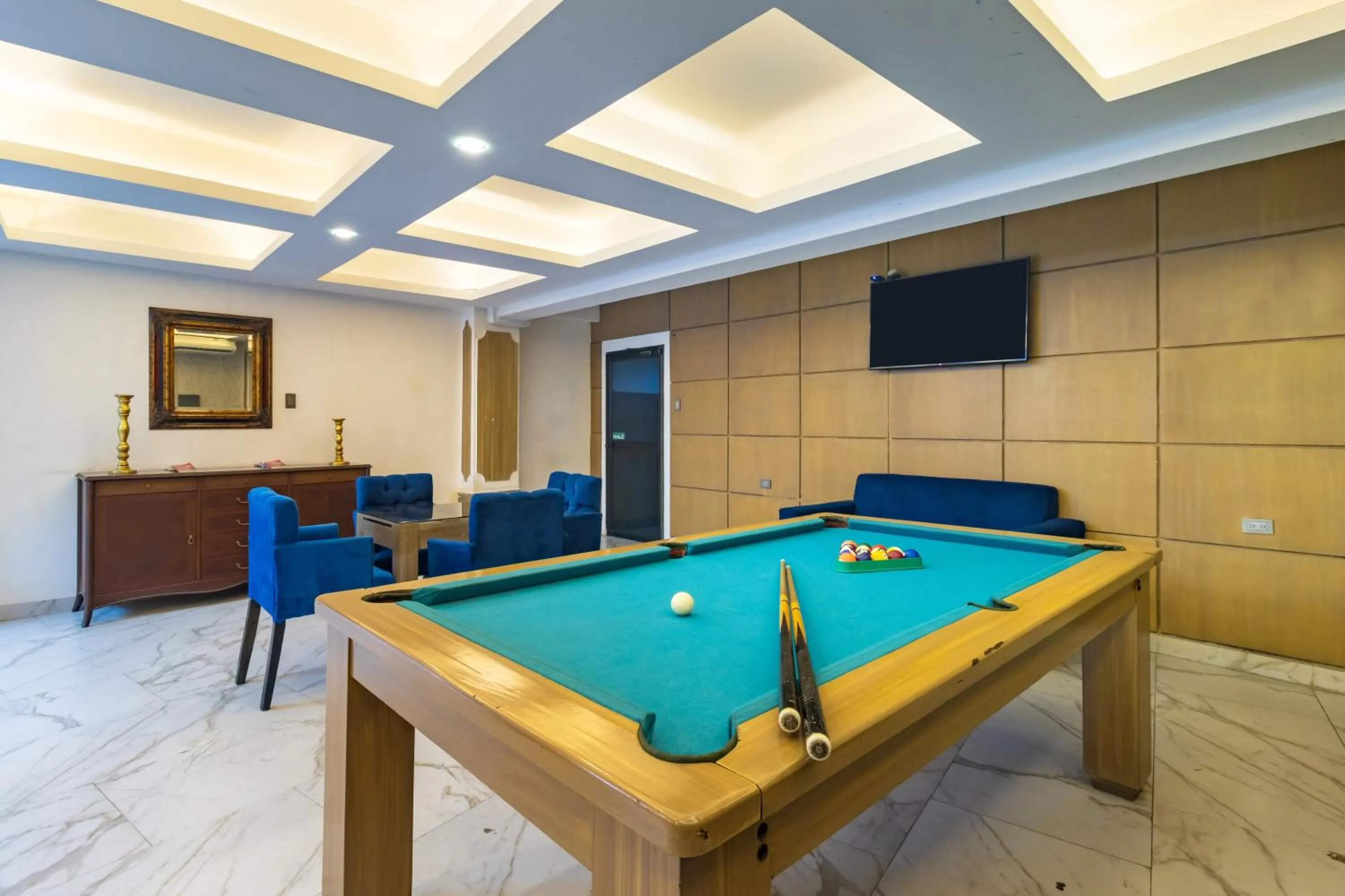 Billiard in Hotel Presidente Internacional