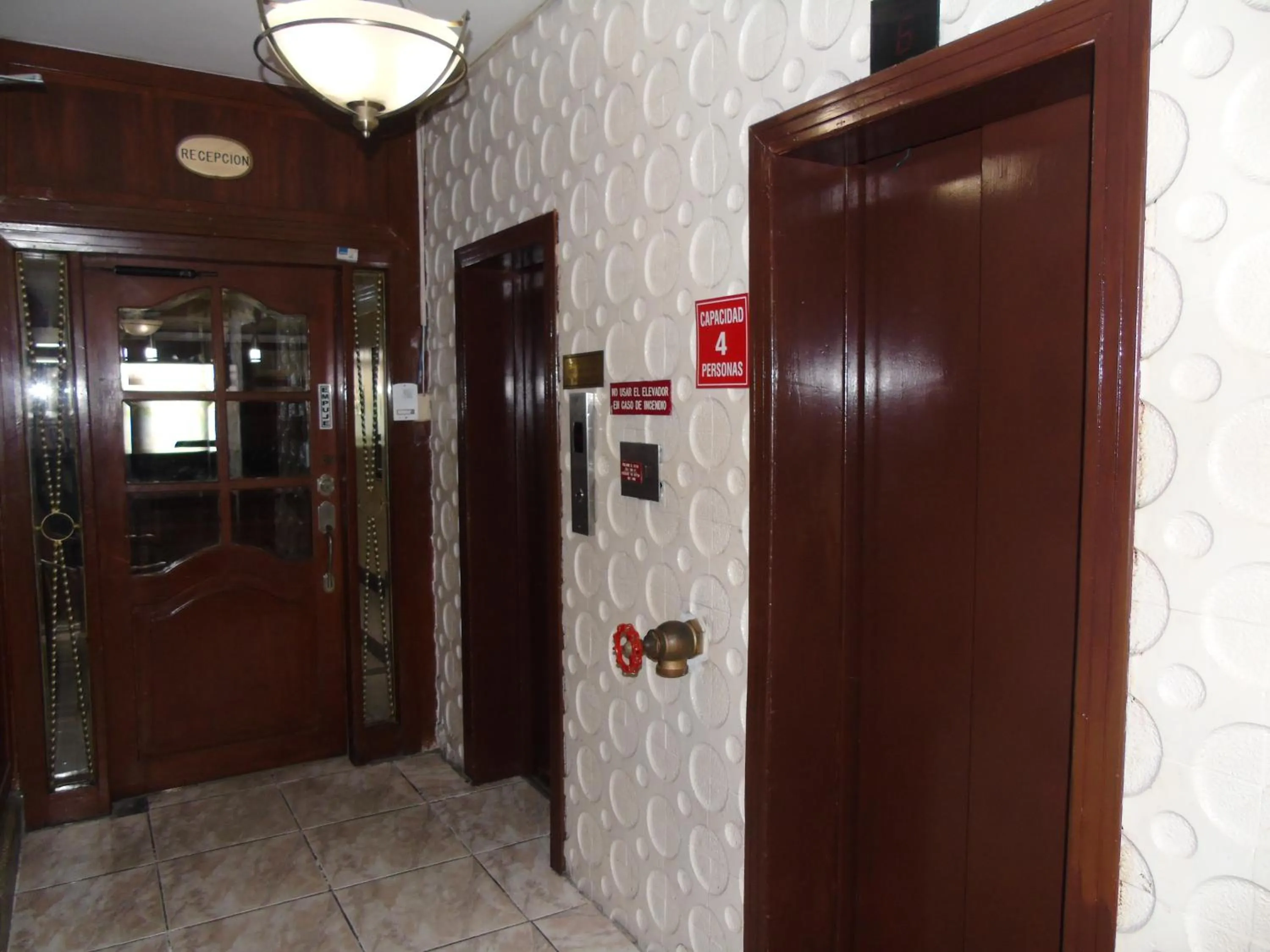elevator in Hotel Malecon Inn