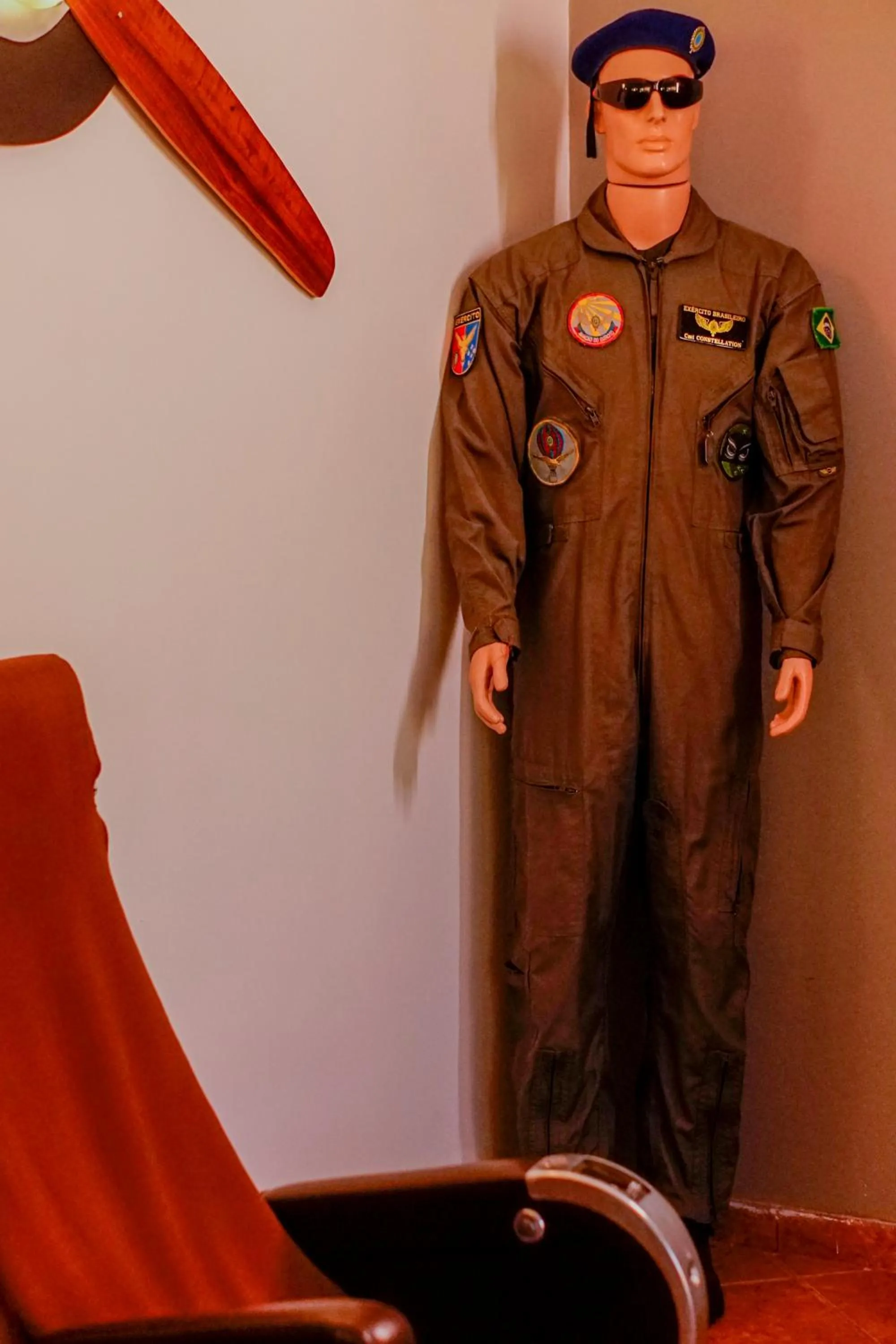 Communal lounge/ TV room in Pousada Constellation Lodge