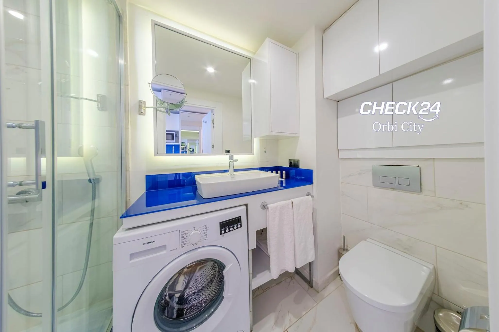 Shower in CHECK 24 orbi city