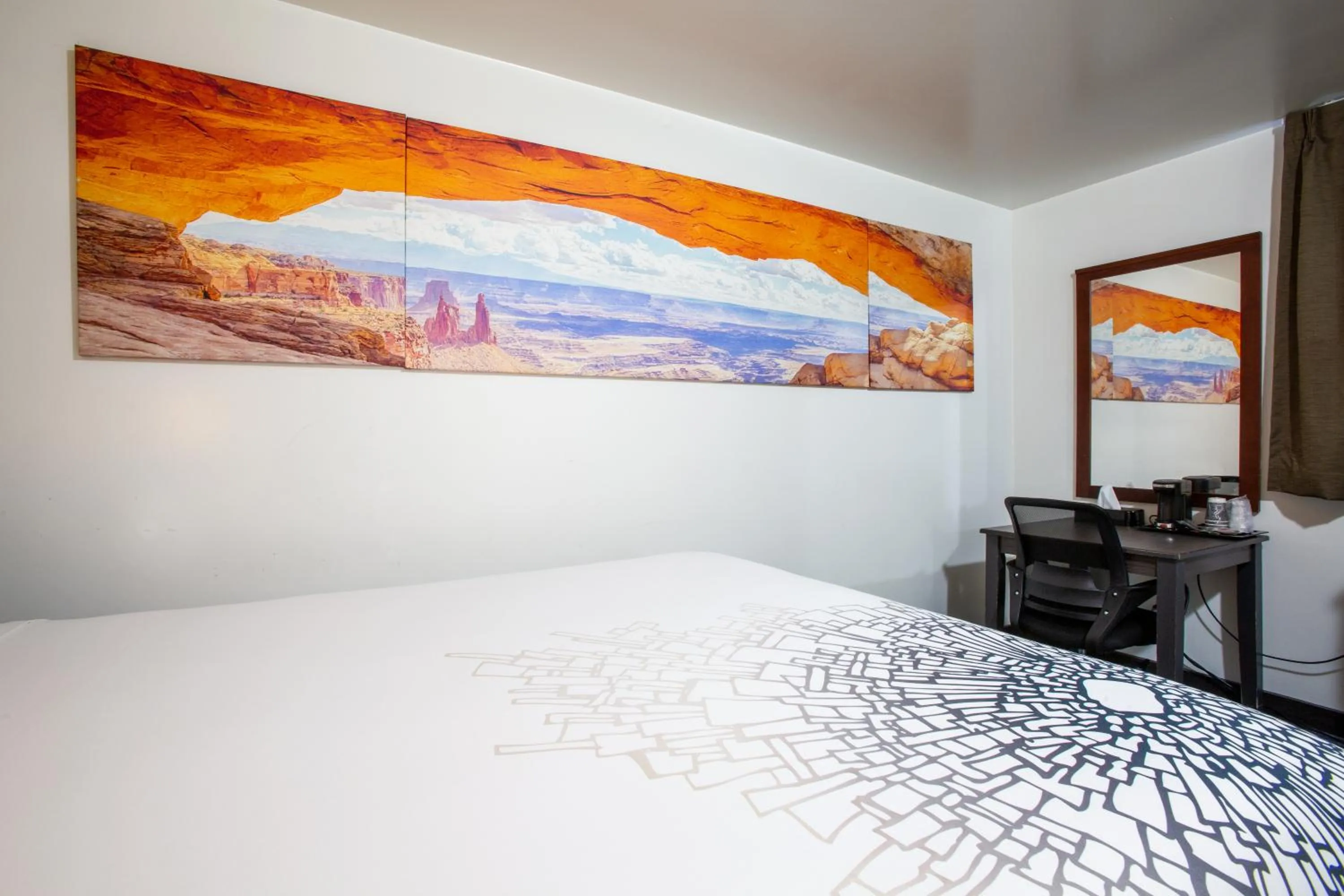 Decorative detail, Bed in Star Route 66 Grand Canyon