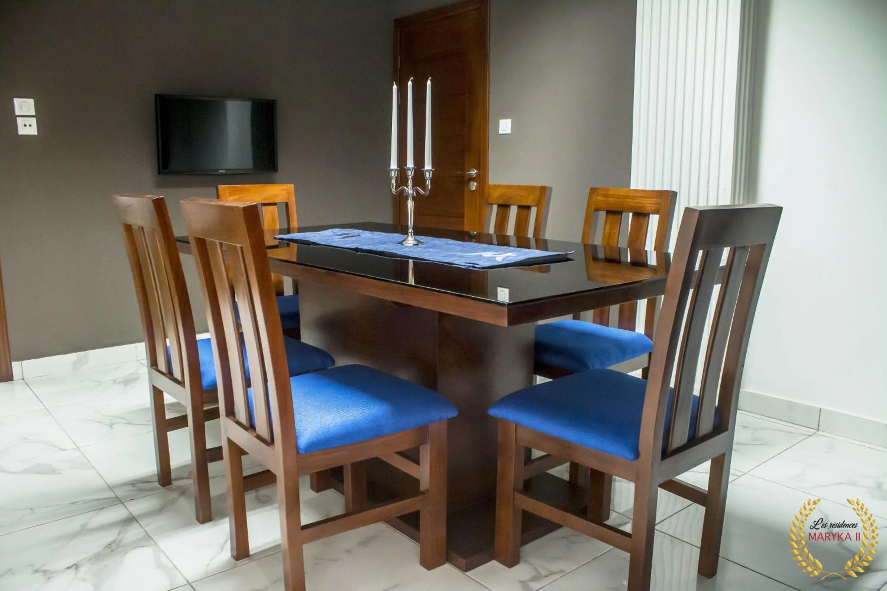 Dining area in Residence Maryka II