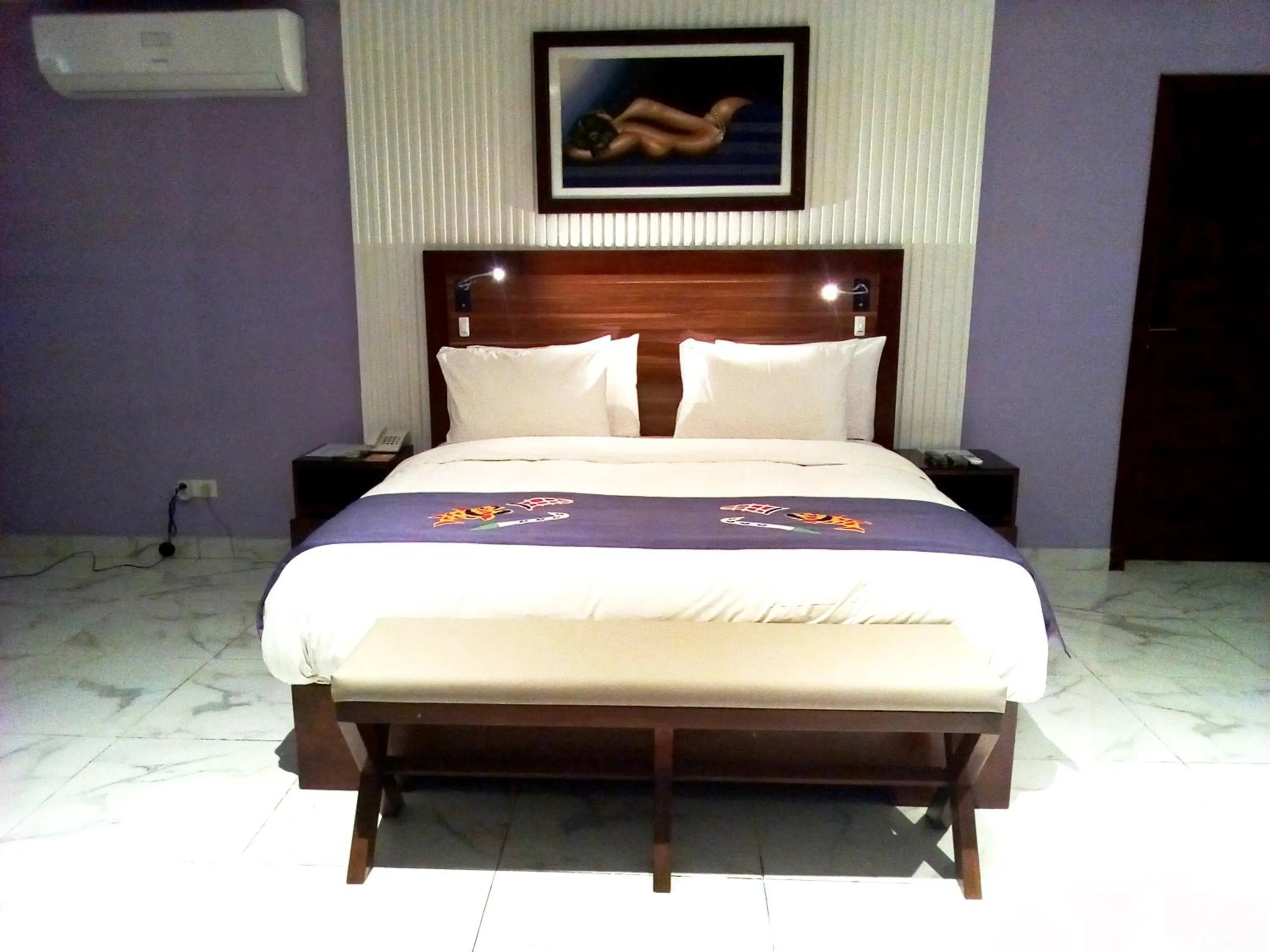 Bathroom, Bed in Residence Maryka II