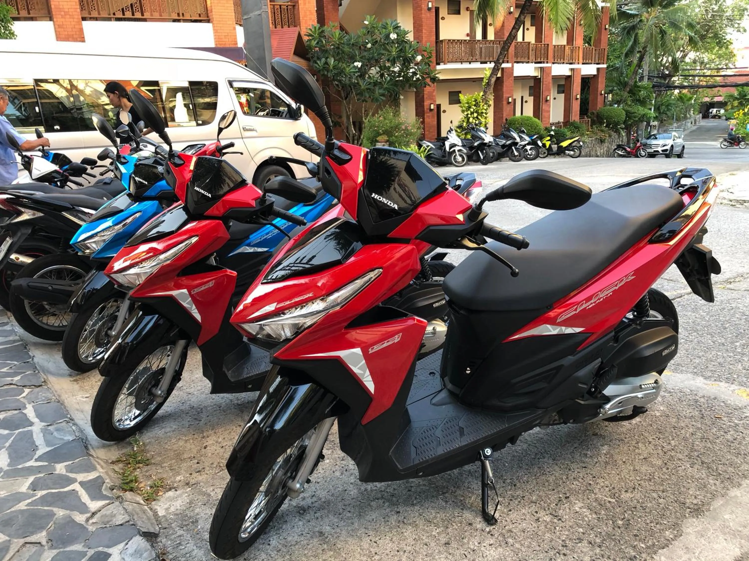 Entertainment in Club Bamboo Boutique Patong Beach Resort