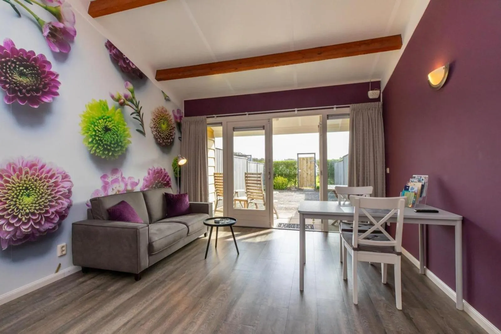 Welcome in - Sint-Anthonijshoek, studio's met eigen tuin, theeschenkerij en pluktuin