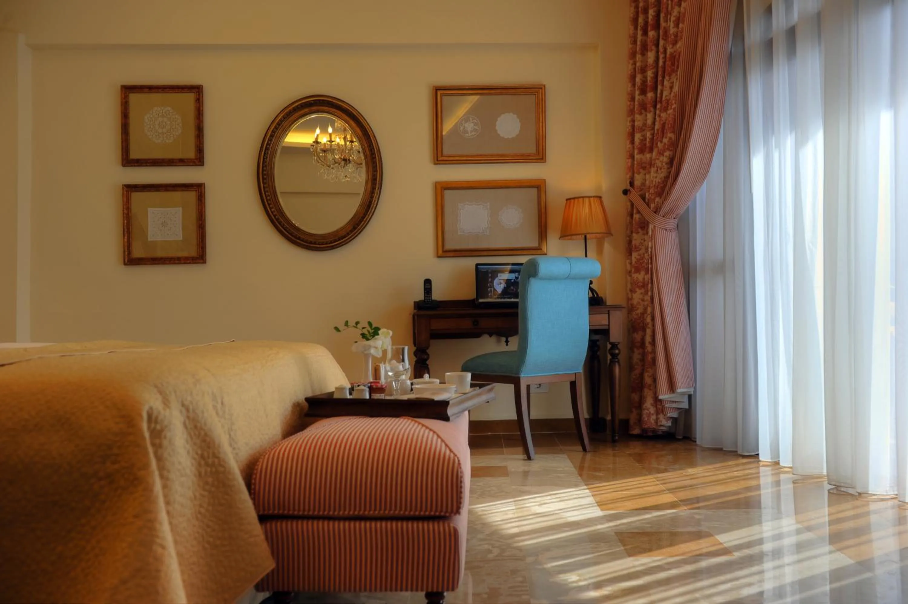 Bed in Byblos Sur Mer