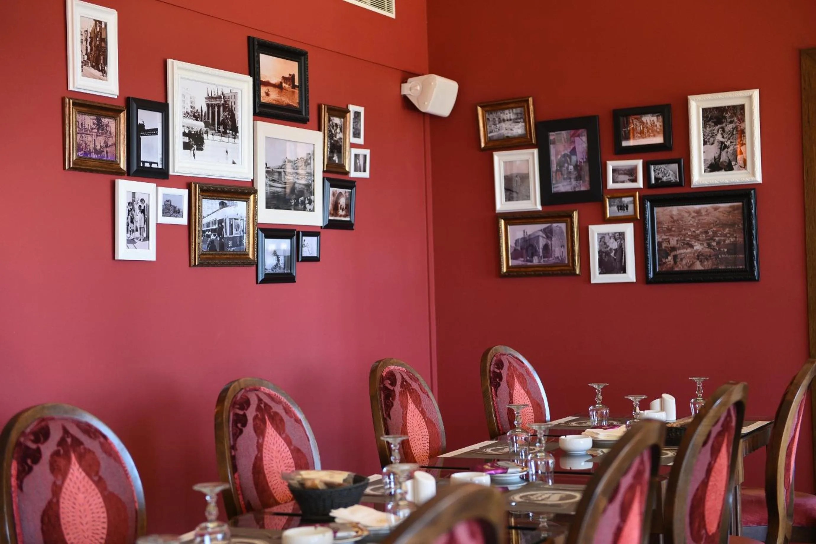 Restaurant/places to eat in Byblos Sur Mer