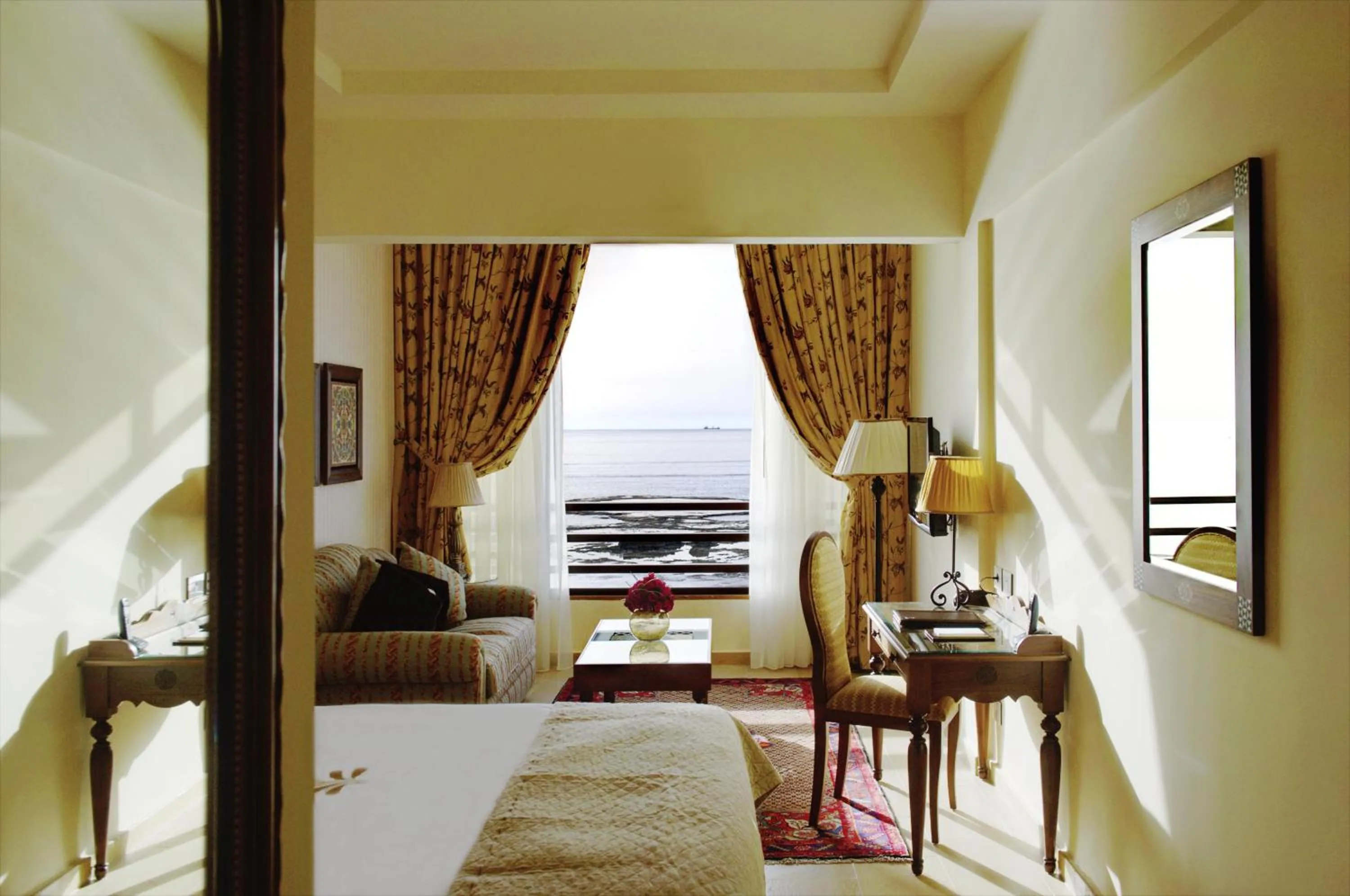 Sea view in Byblos Sur Mer