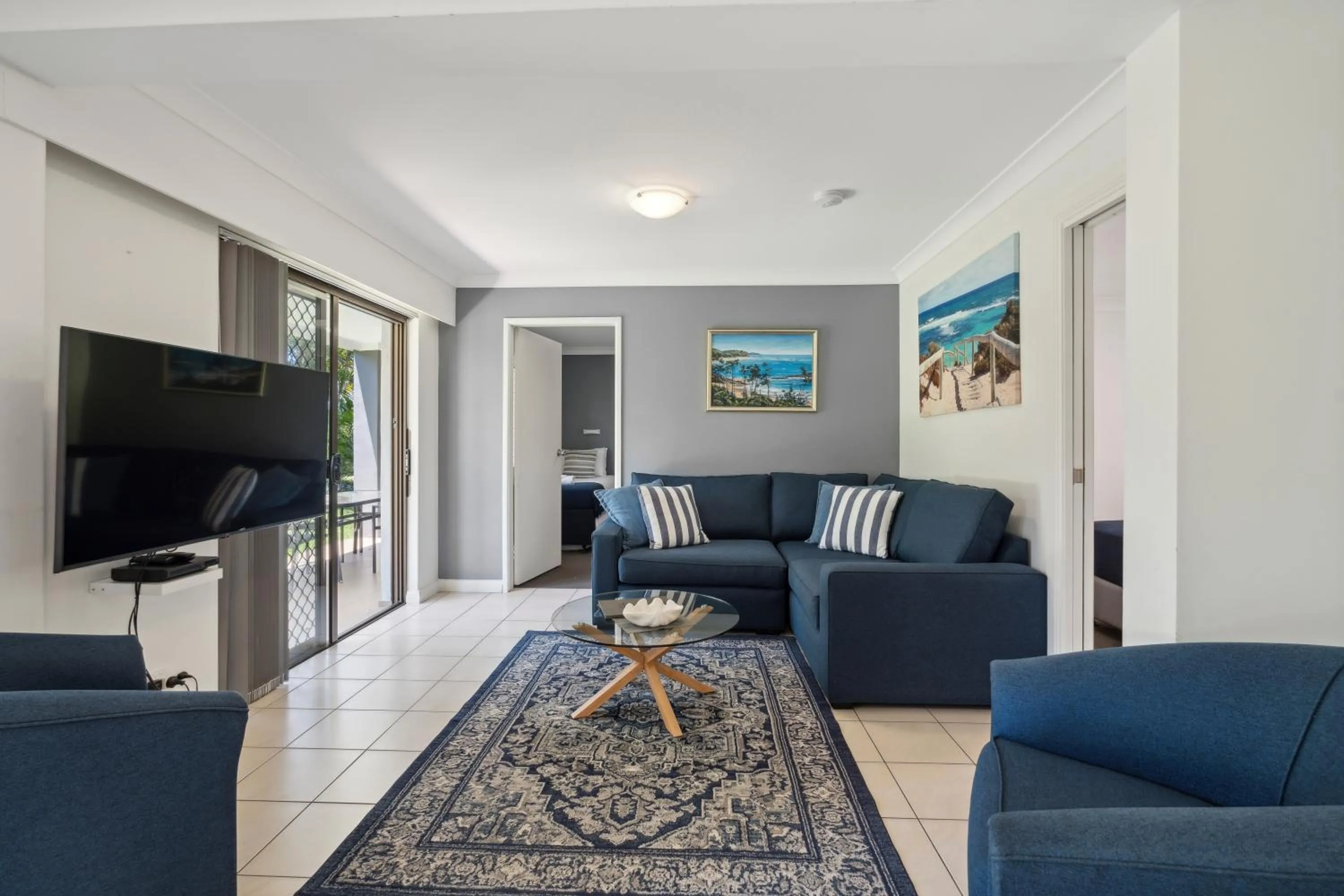 Living room in Smugglers On The Beach