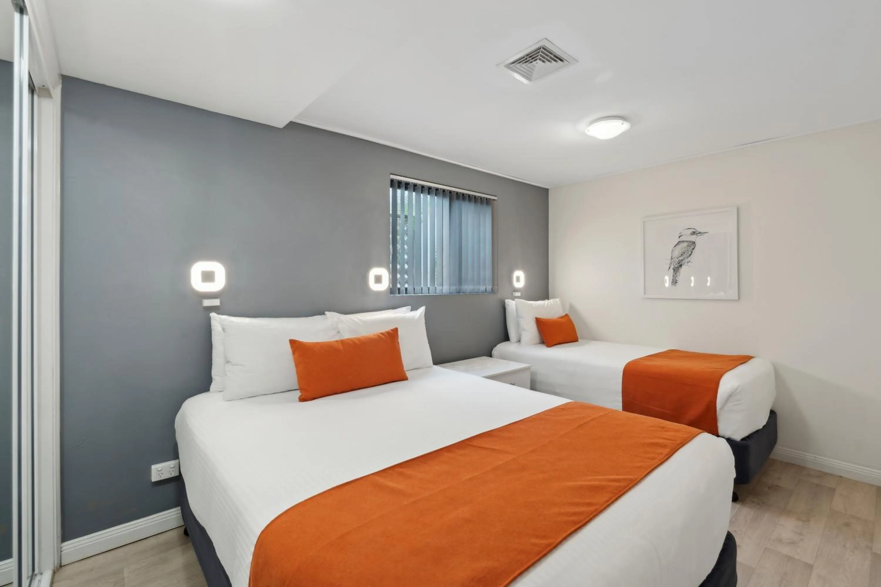 Bedroom, Bed in Smugglers On The Beach