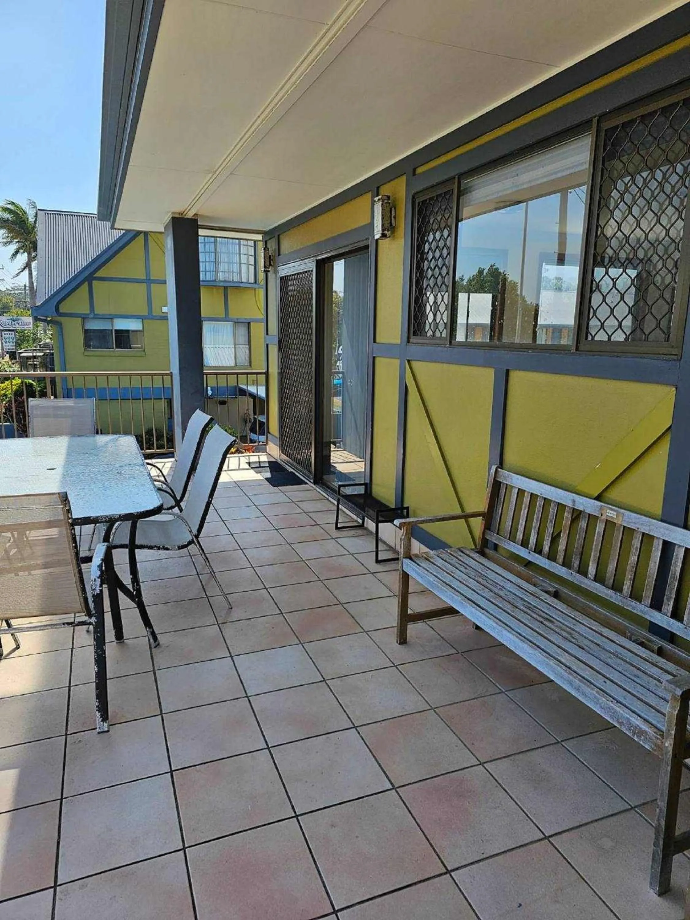 Balcony/Terrace in Coastal Bay Motel