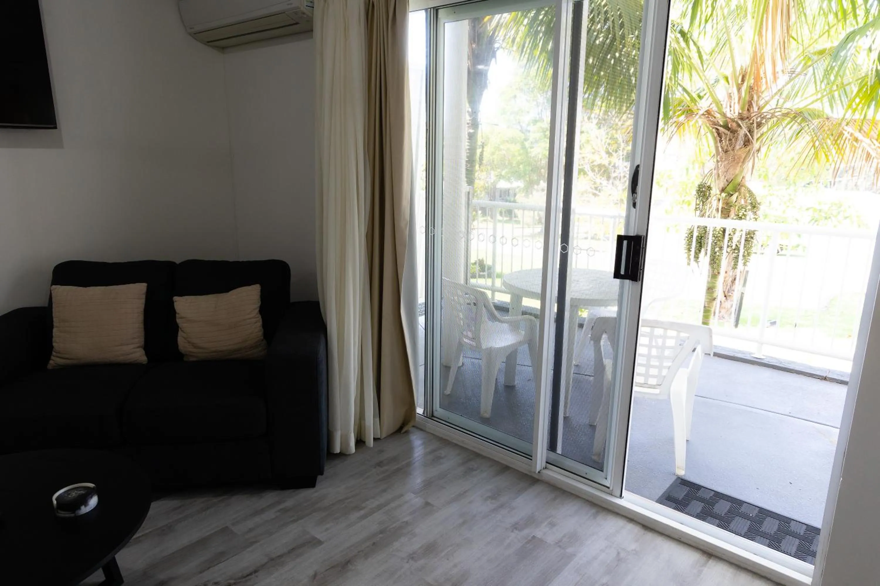 Aston Hill Motor Lodge