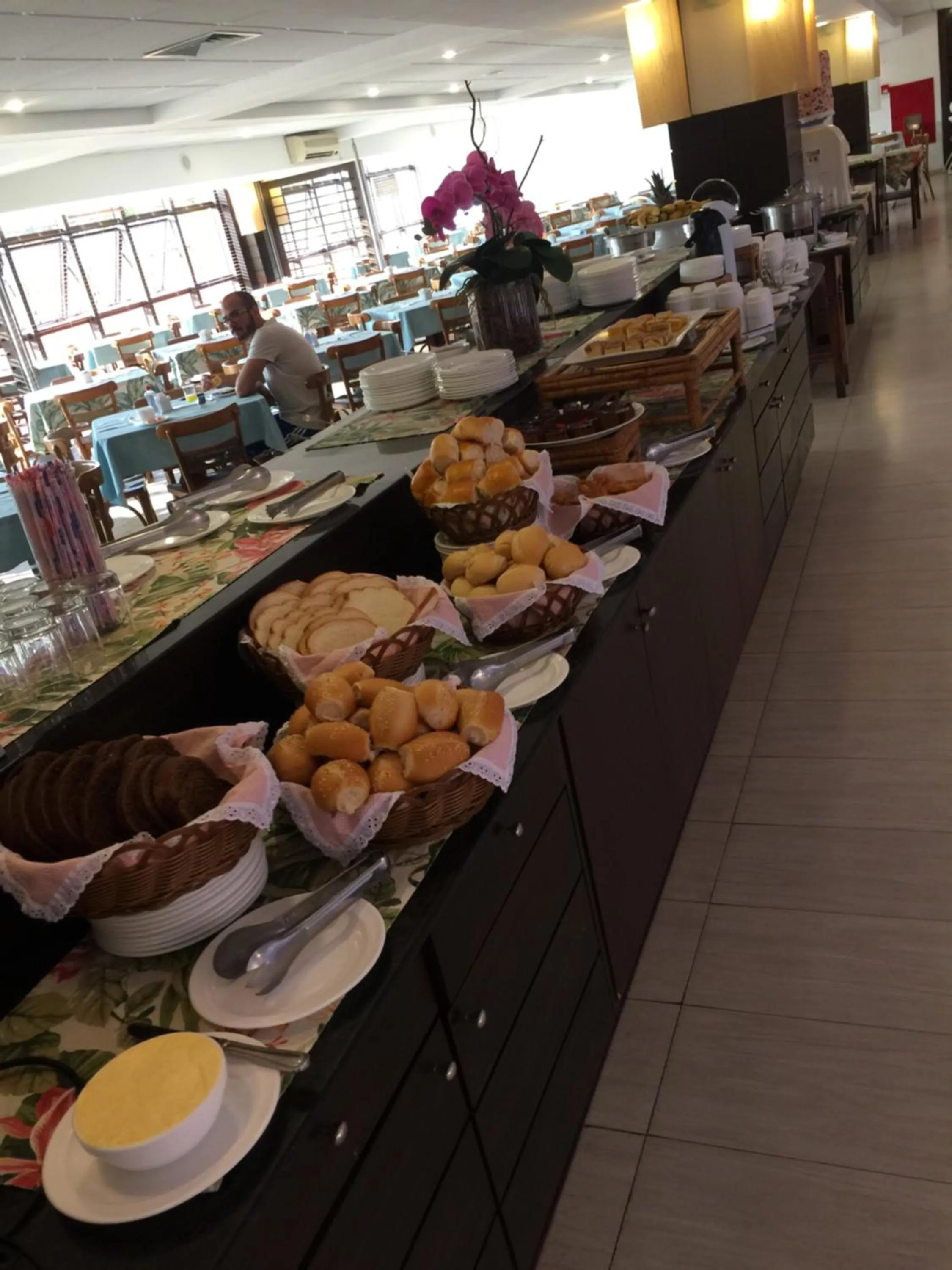 Buffet breakfast in Flat Partic Hotel Jurere Beach Village