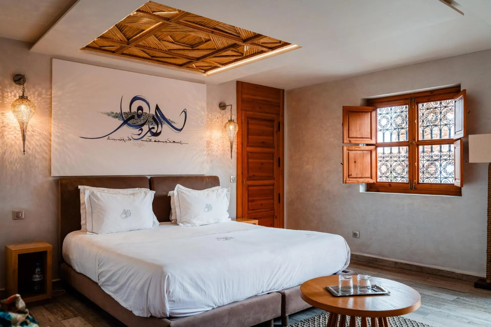 Bed in Ysalis Riad Restaurant & Spa