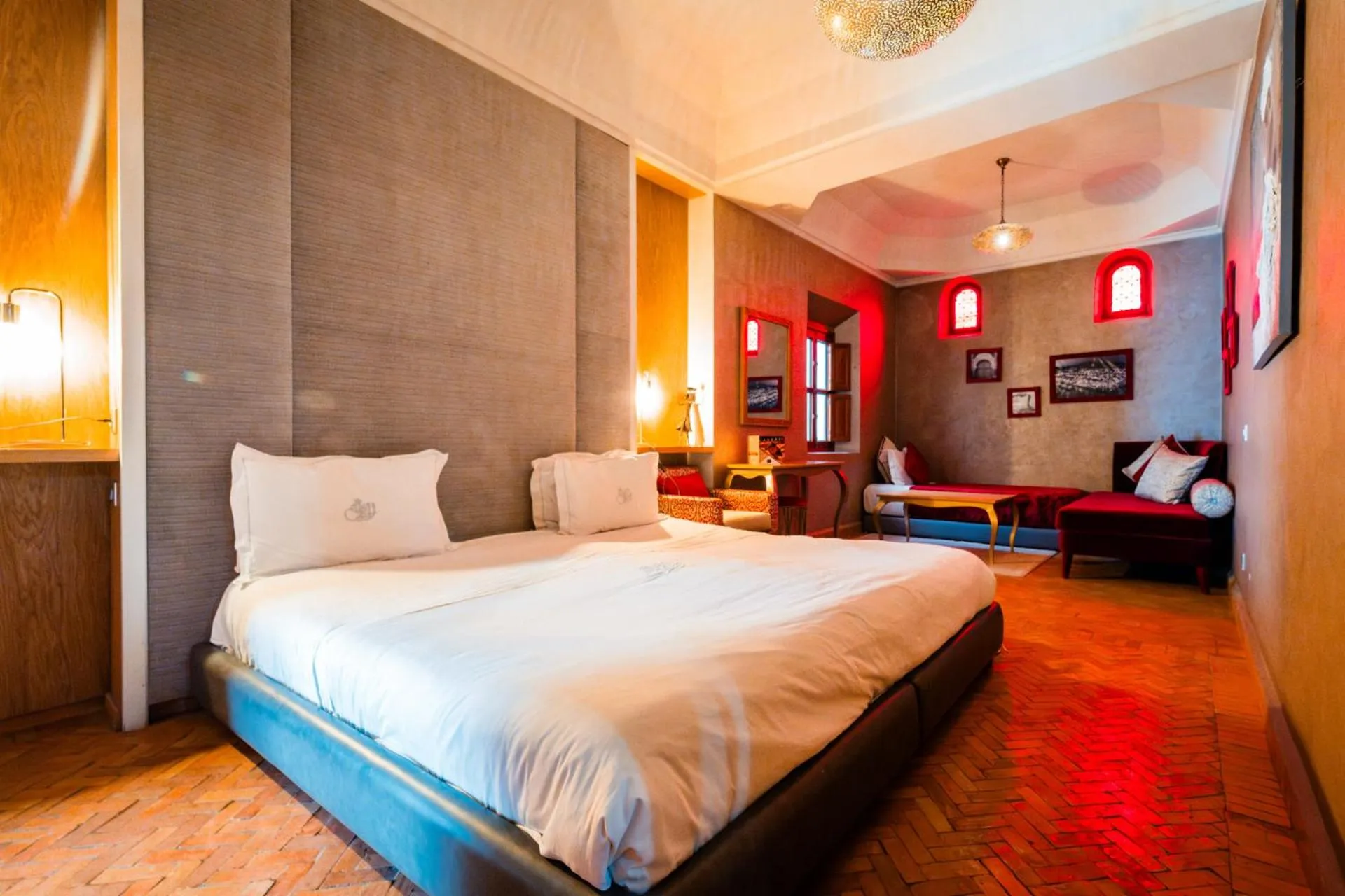 Bed in Ysalis Riad Restaurant & Spa