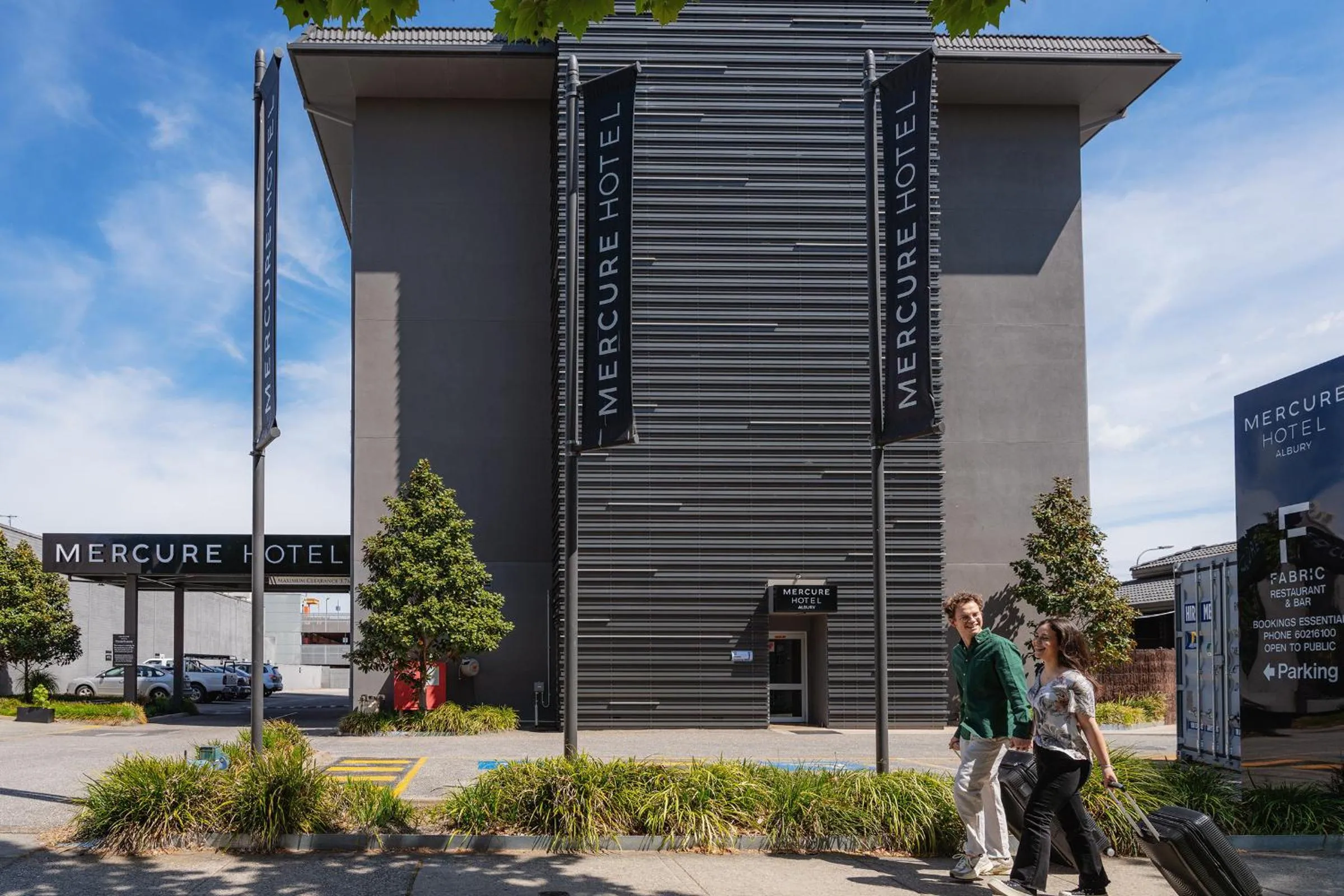 Property building in Mercure Albury