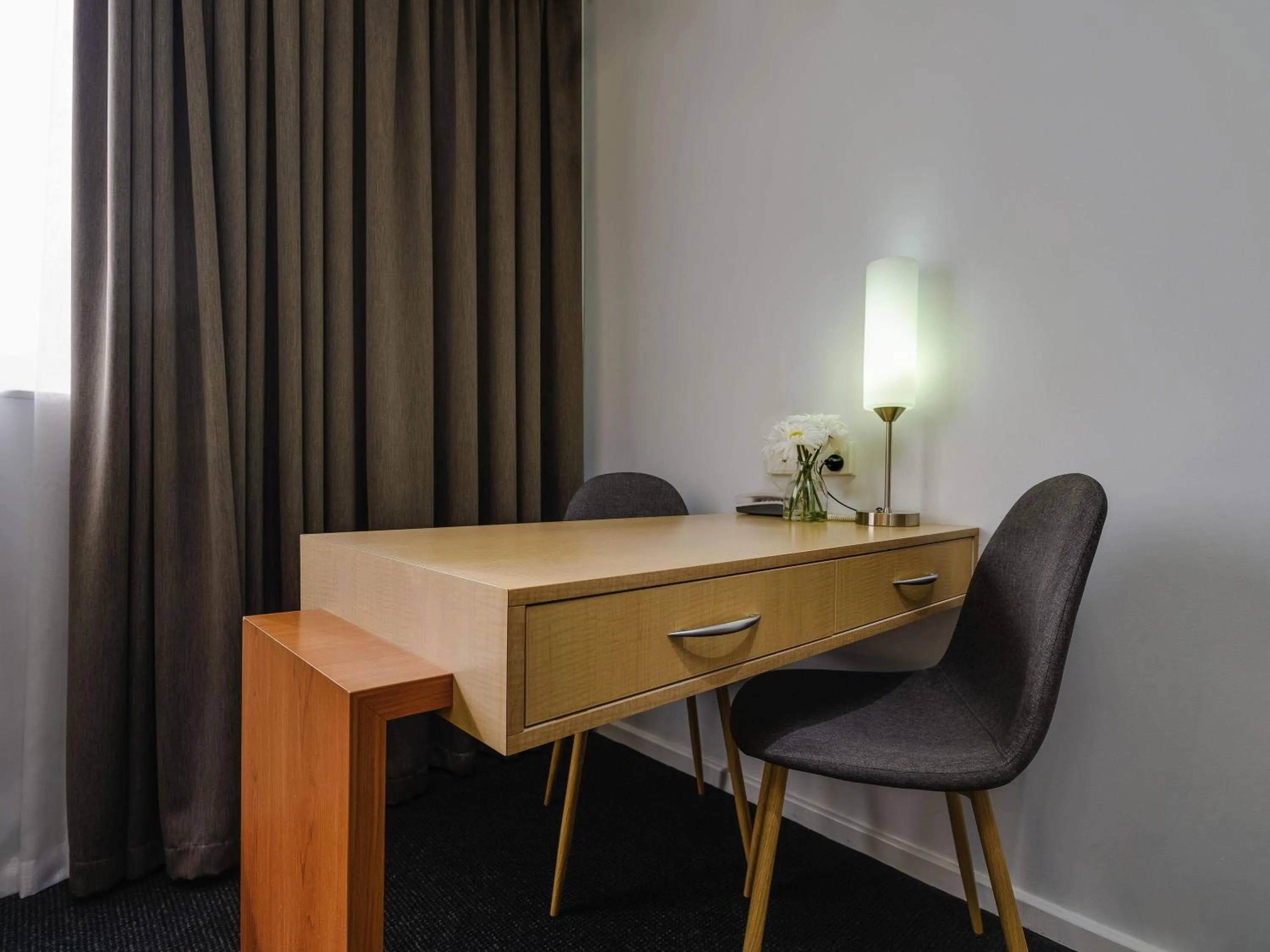 Bedroom in Mercure Albury