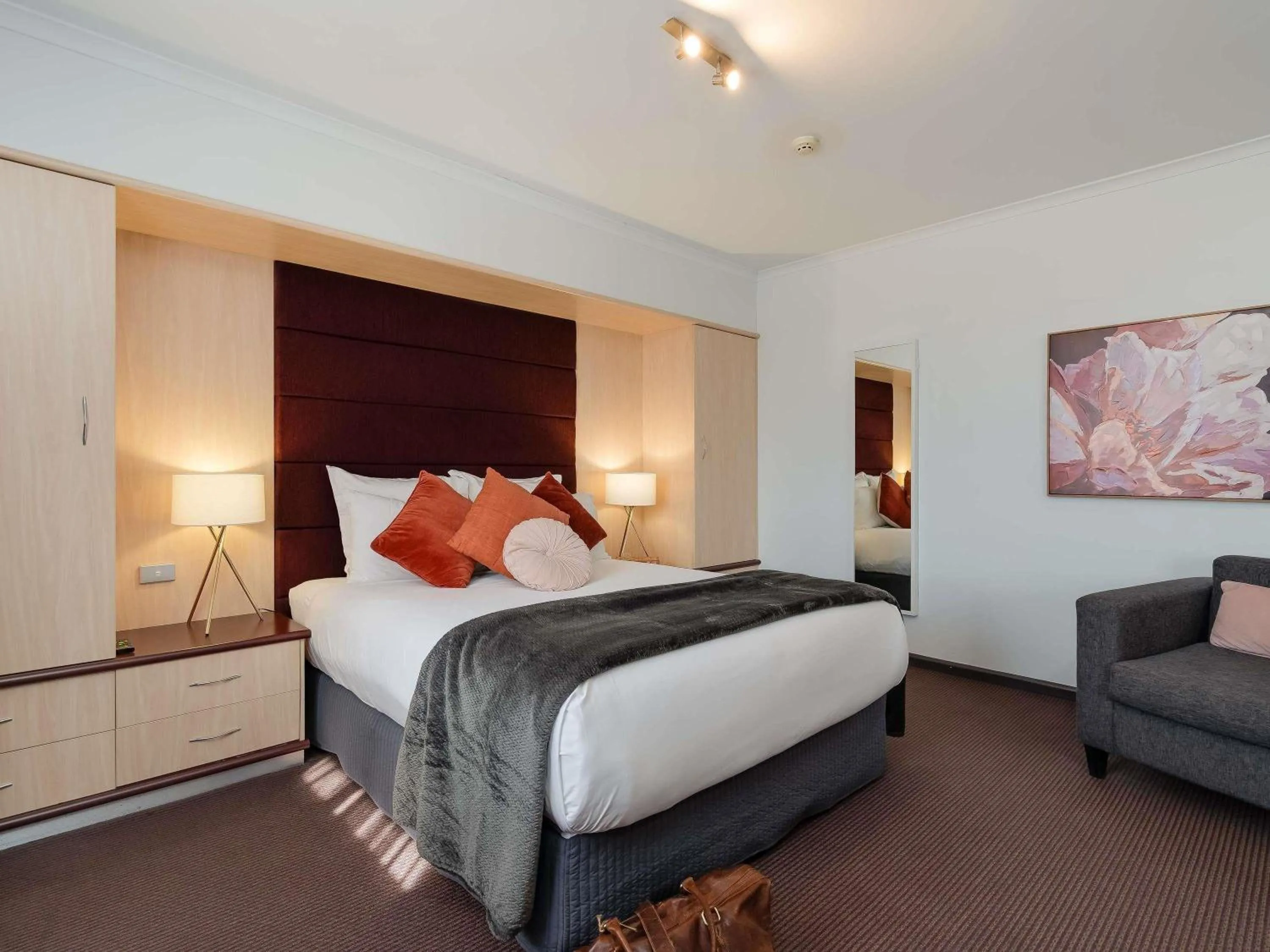 Bedroom, Bed in Mercure Albury