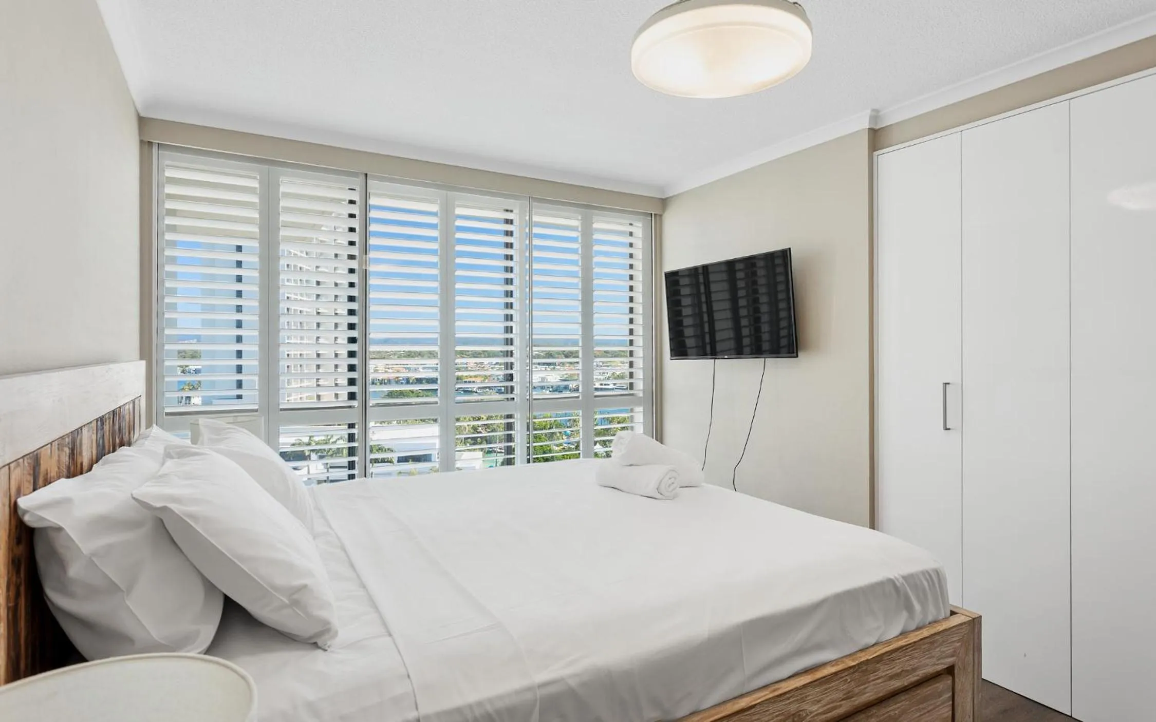 Bed in Seacrest Beachfront Apartments Gold Coast