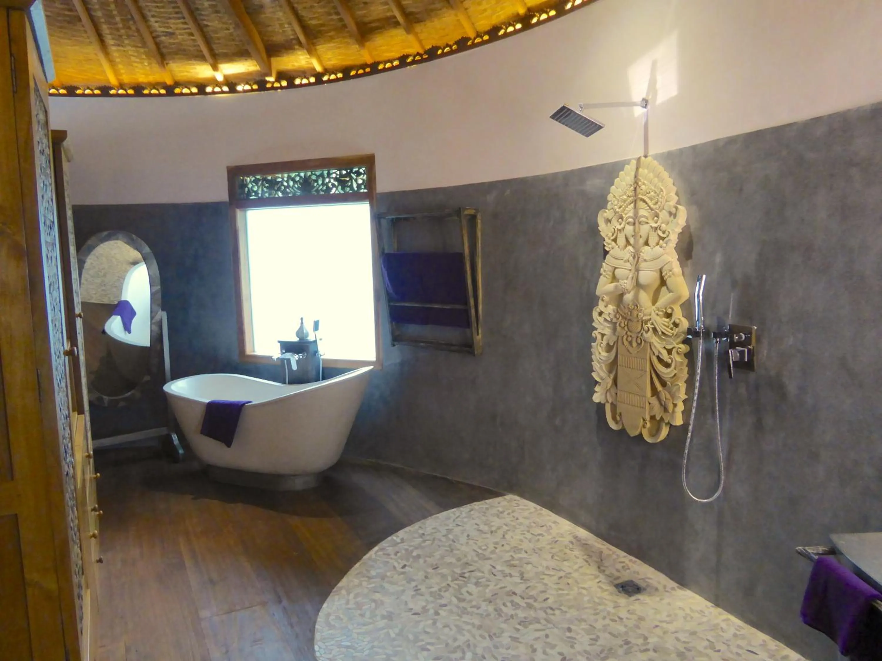 Bathroom, Bed in Puri Dajuma Beach Eco-Resort & Spa