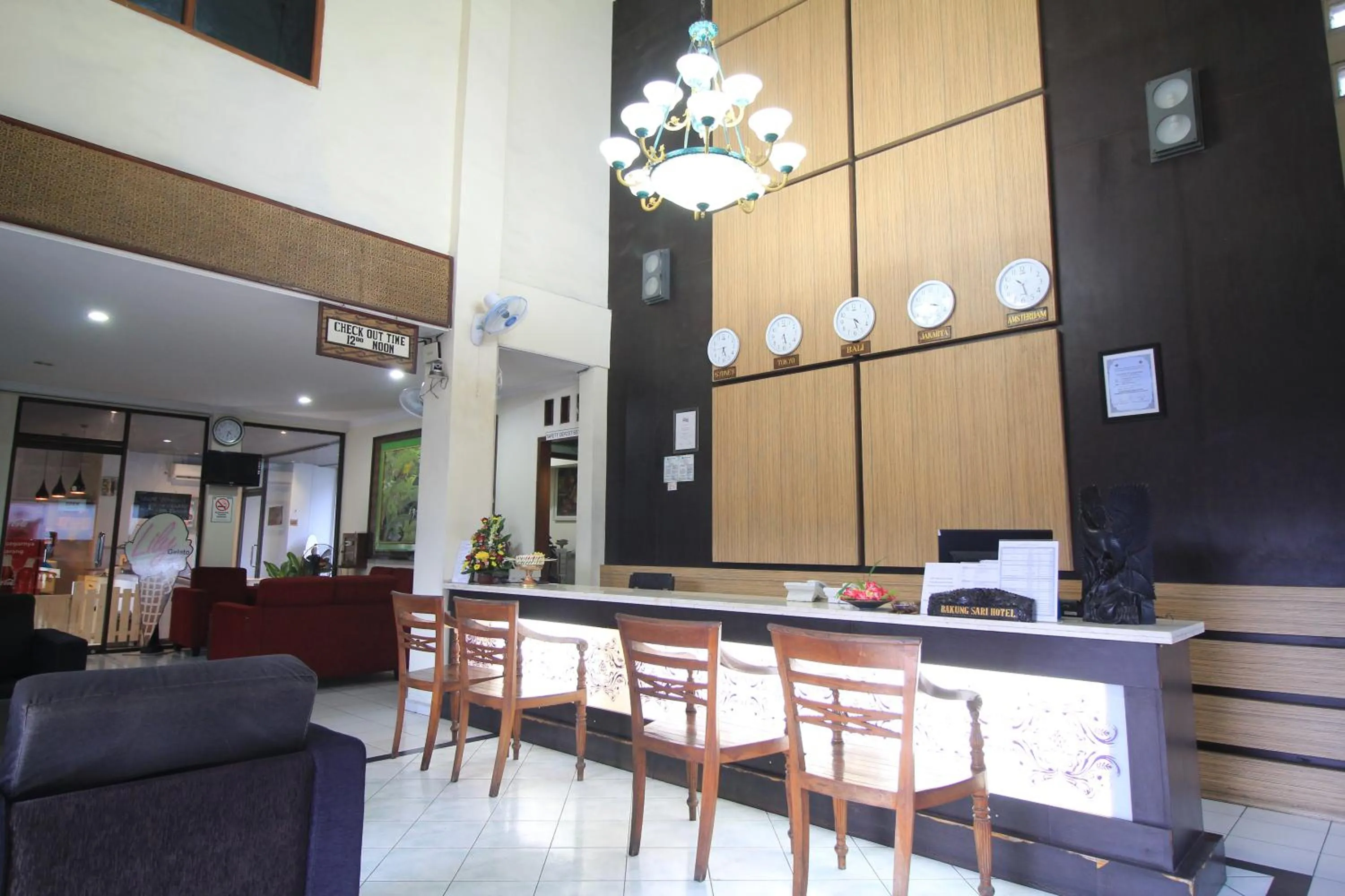 Lobby or reception in Bakung Sari Resort