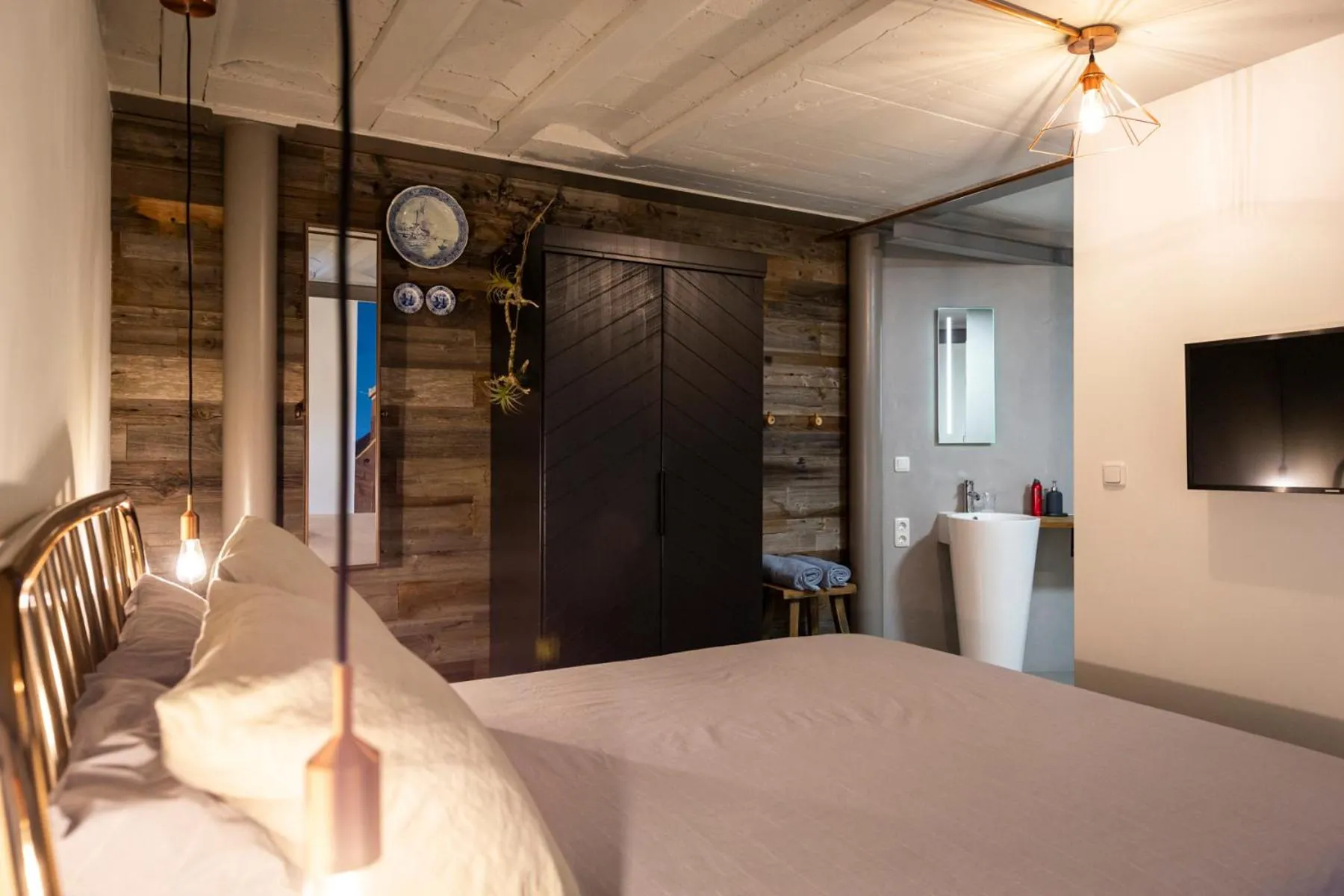 Bedroom, Bed in Bed & Breakfast Easy to Sleep