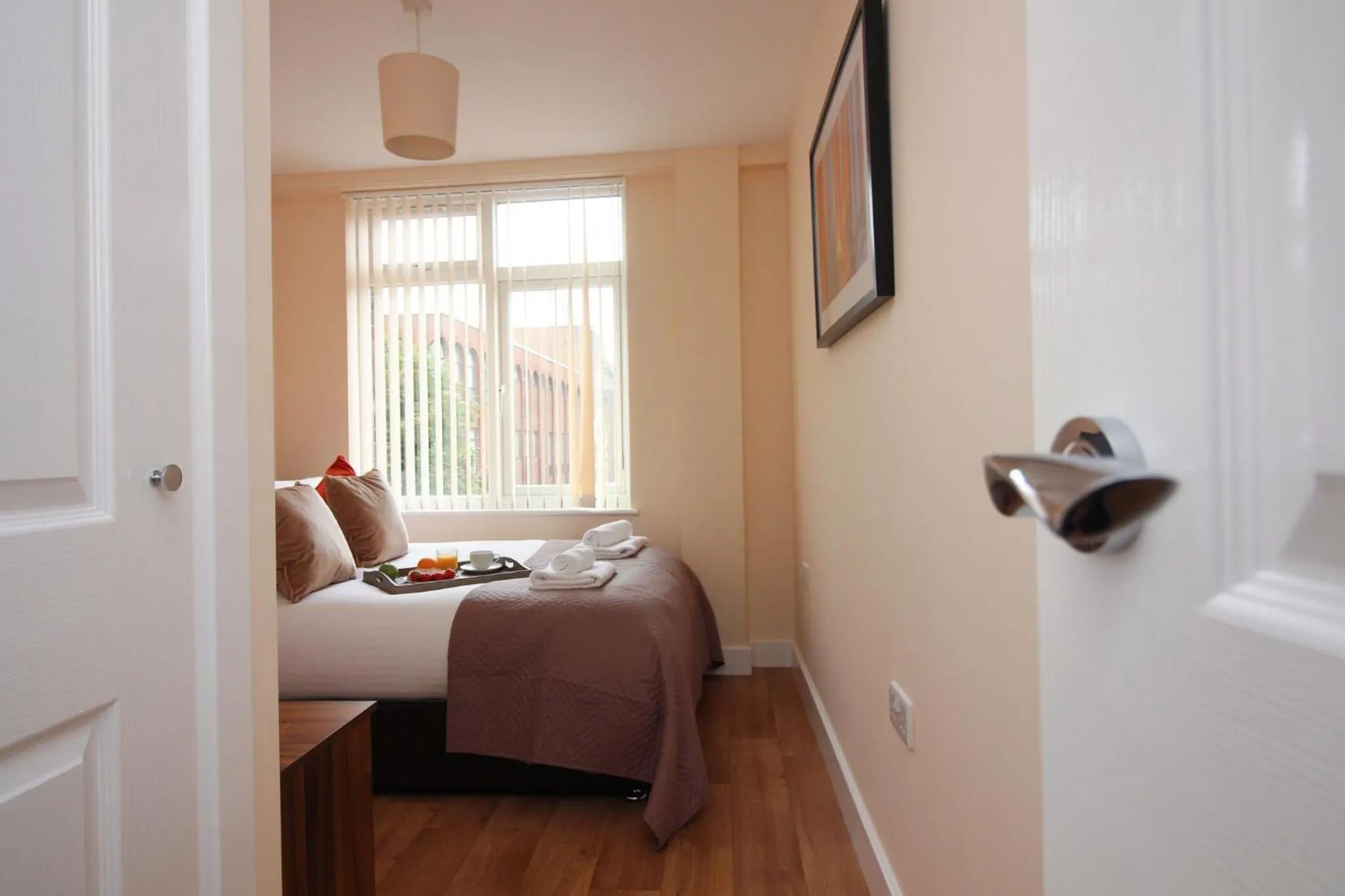 Bed in DPV - Above Bar Street Apartments