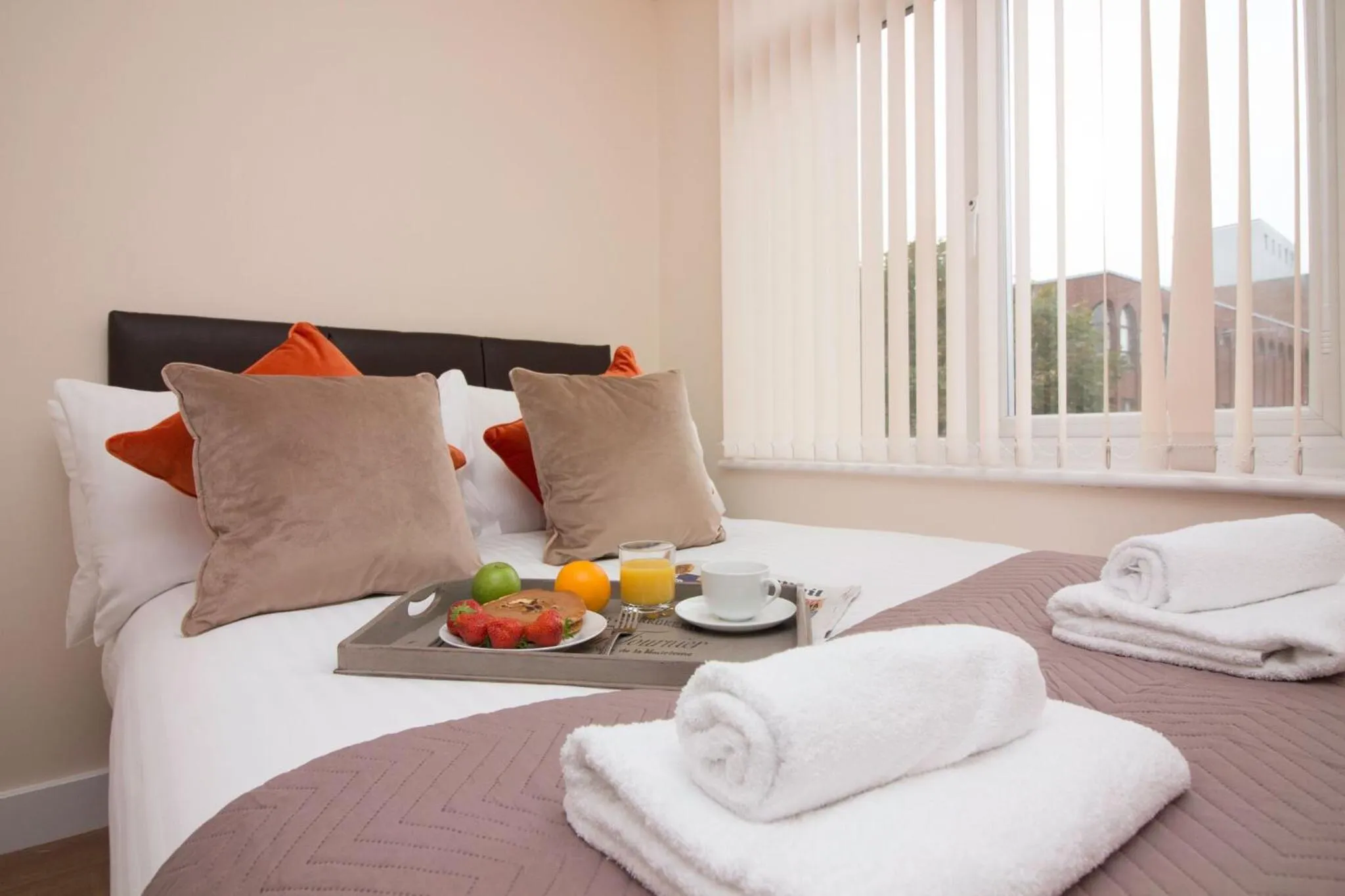 Bed in DPV - Above Bar Street Apartments