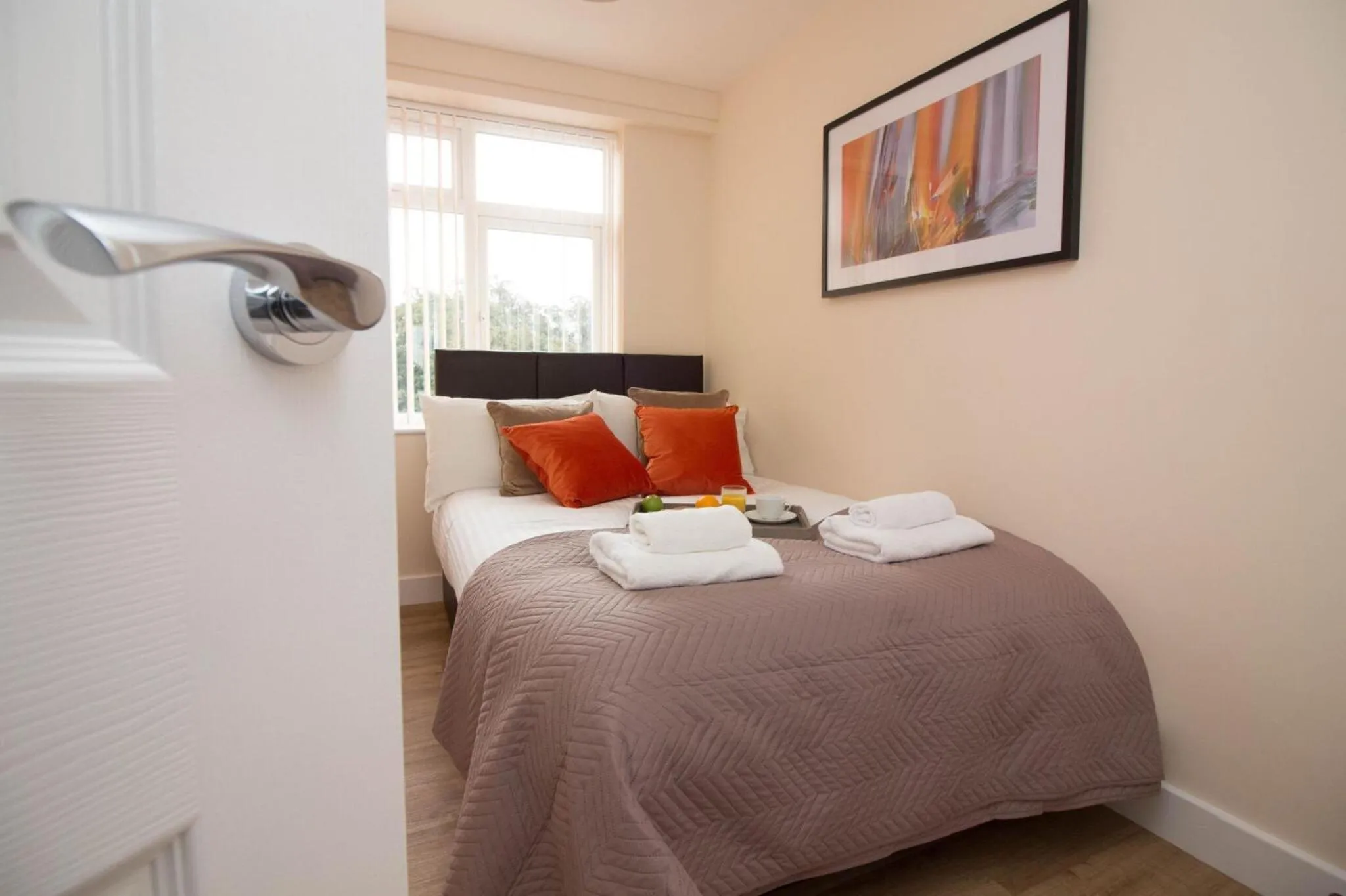 Bed in DPV - Above Bar Street Apartments