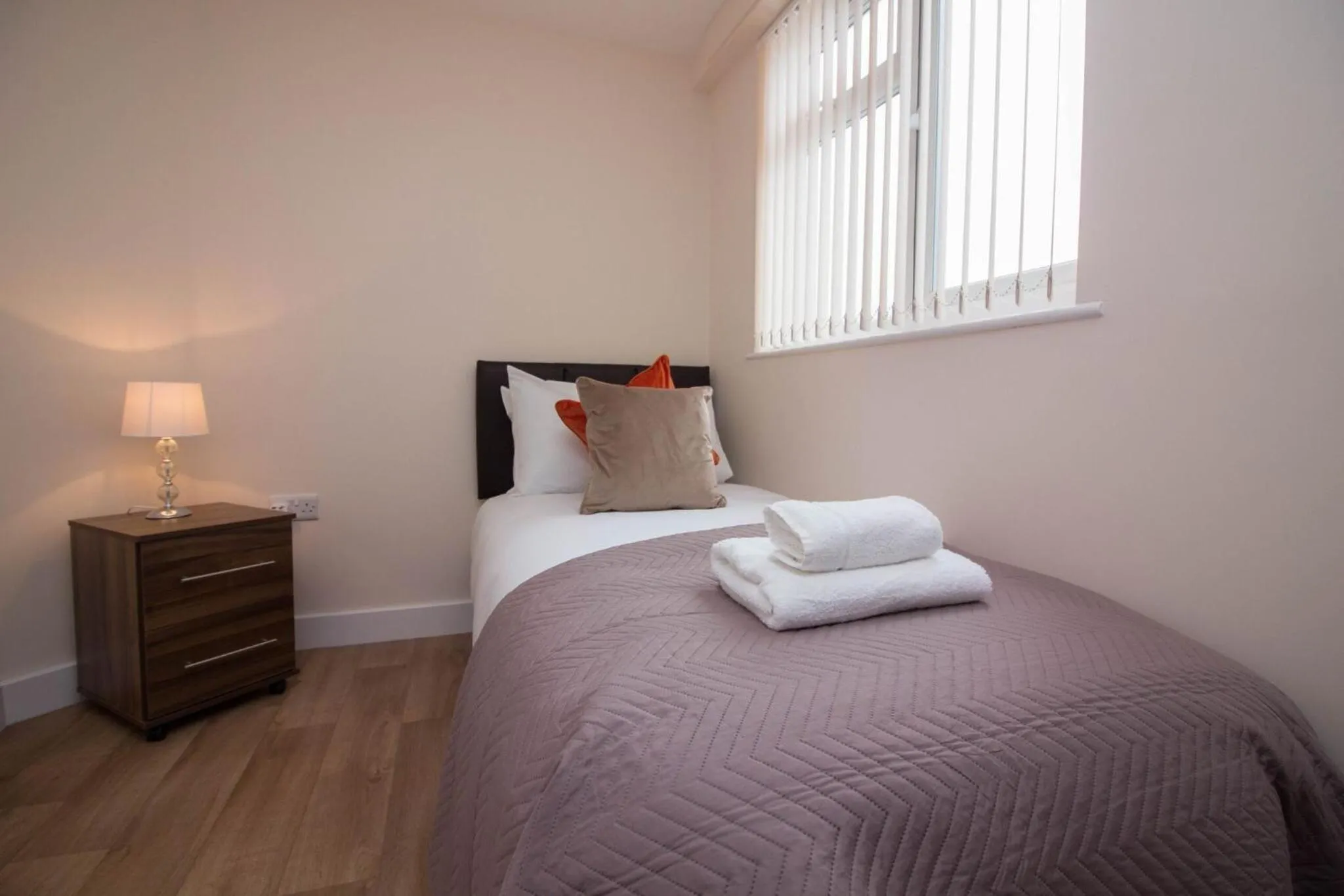 Bed in DPV - Above Bar Street Apartments