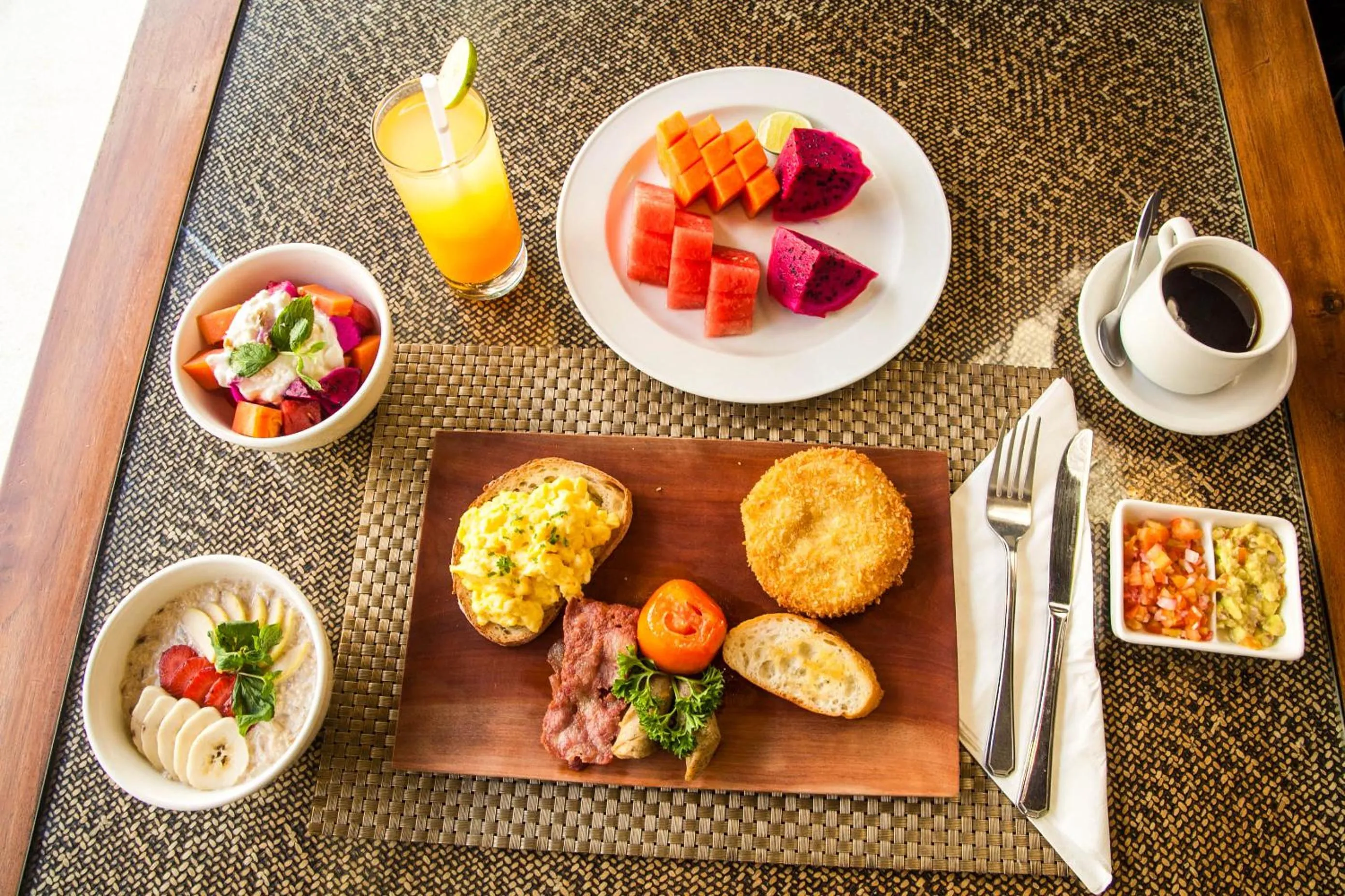 Food in Pradha Villas Seminyak