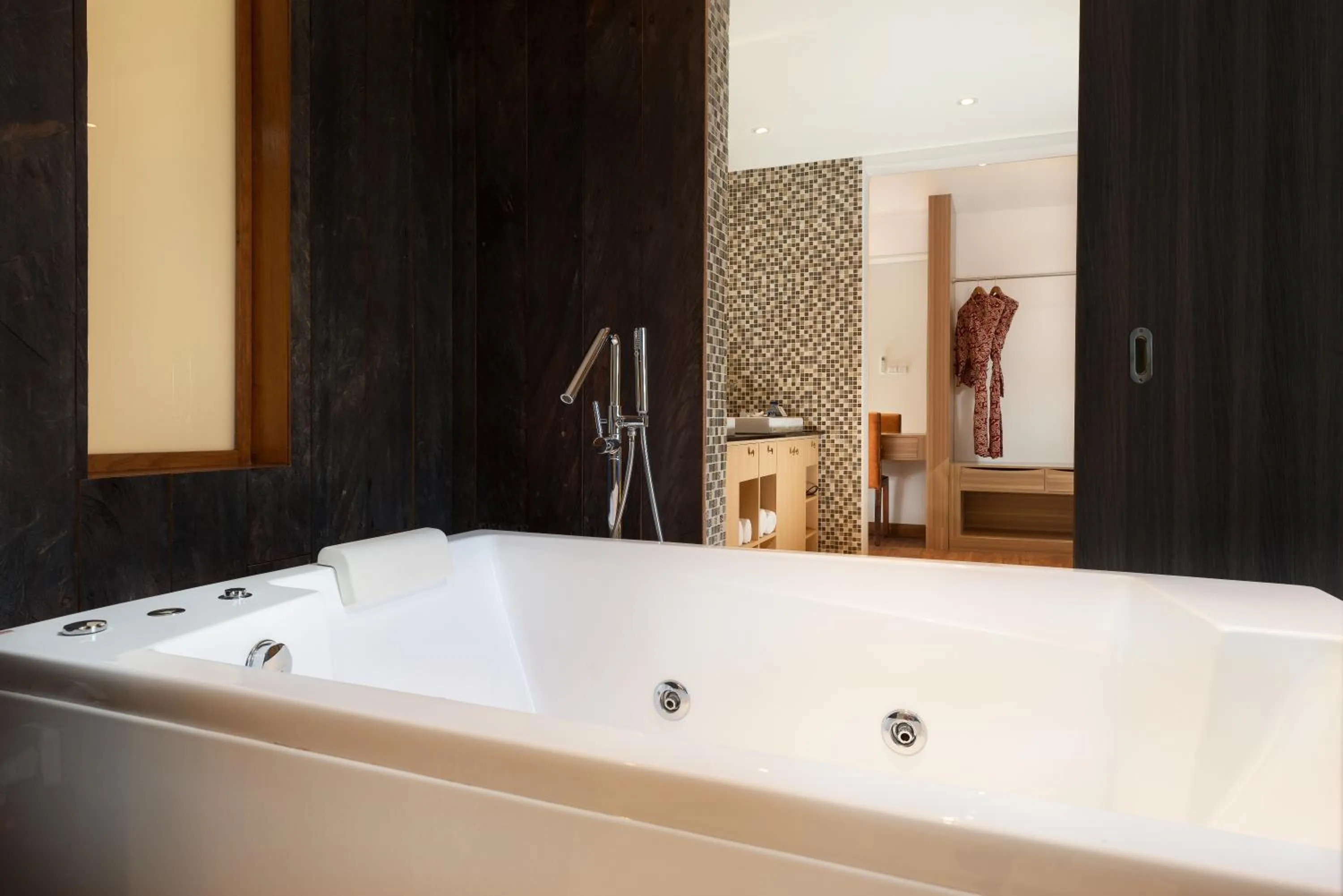 Shower in Downtown Villas