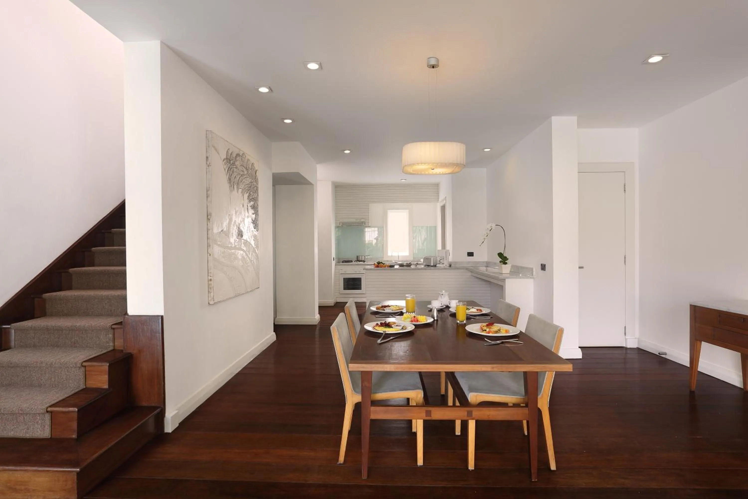 Dining area in Downtown Villas