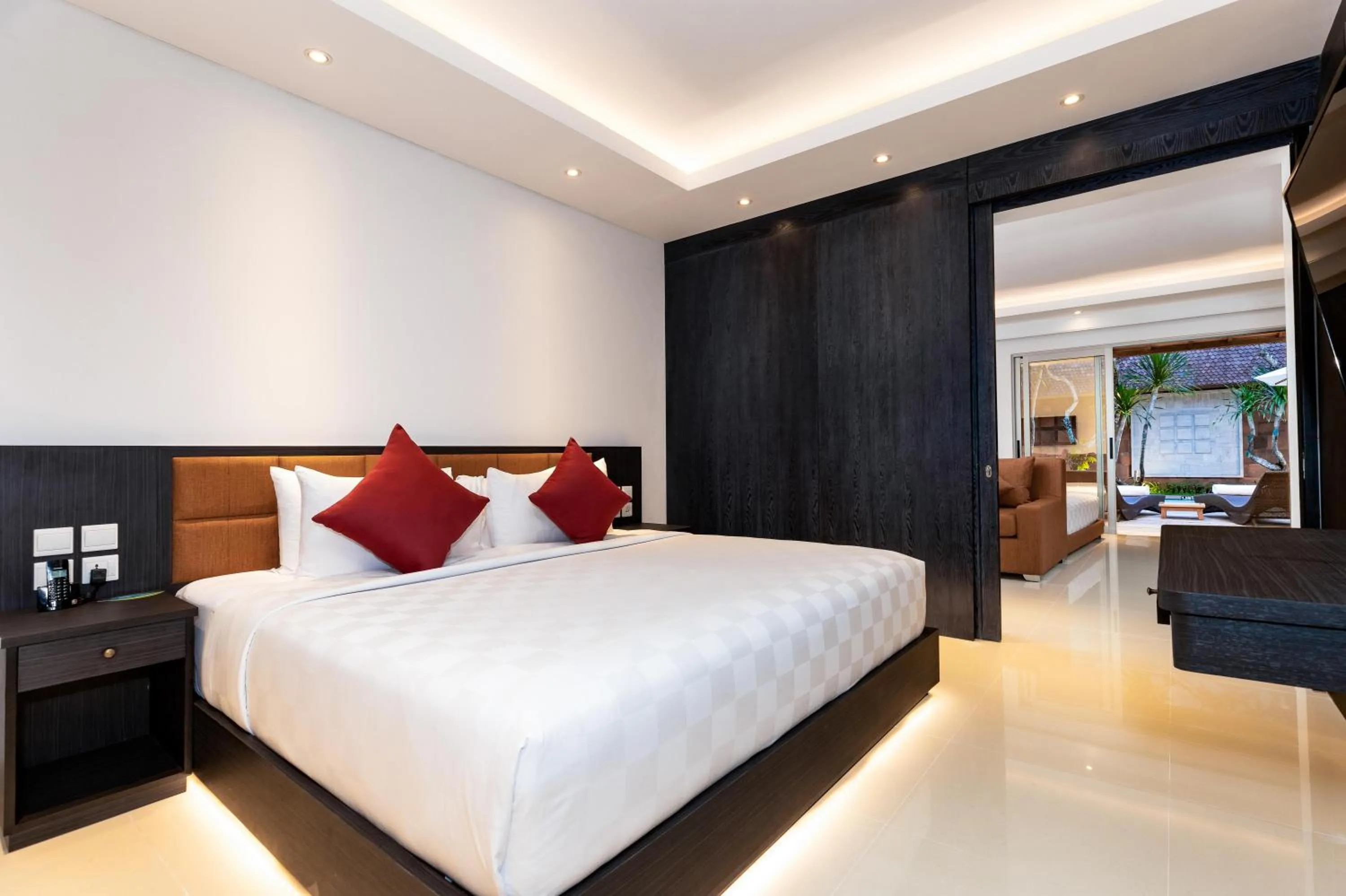 Bed in Downtown Villas