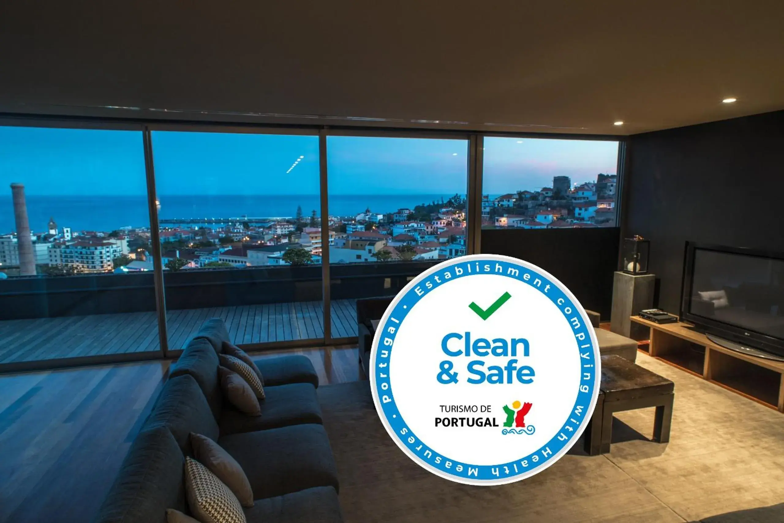 ARTS In Penthouse Apartments Til Sol ARTS In Penthouse Apartments Til Sol