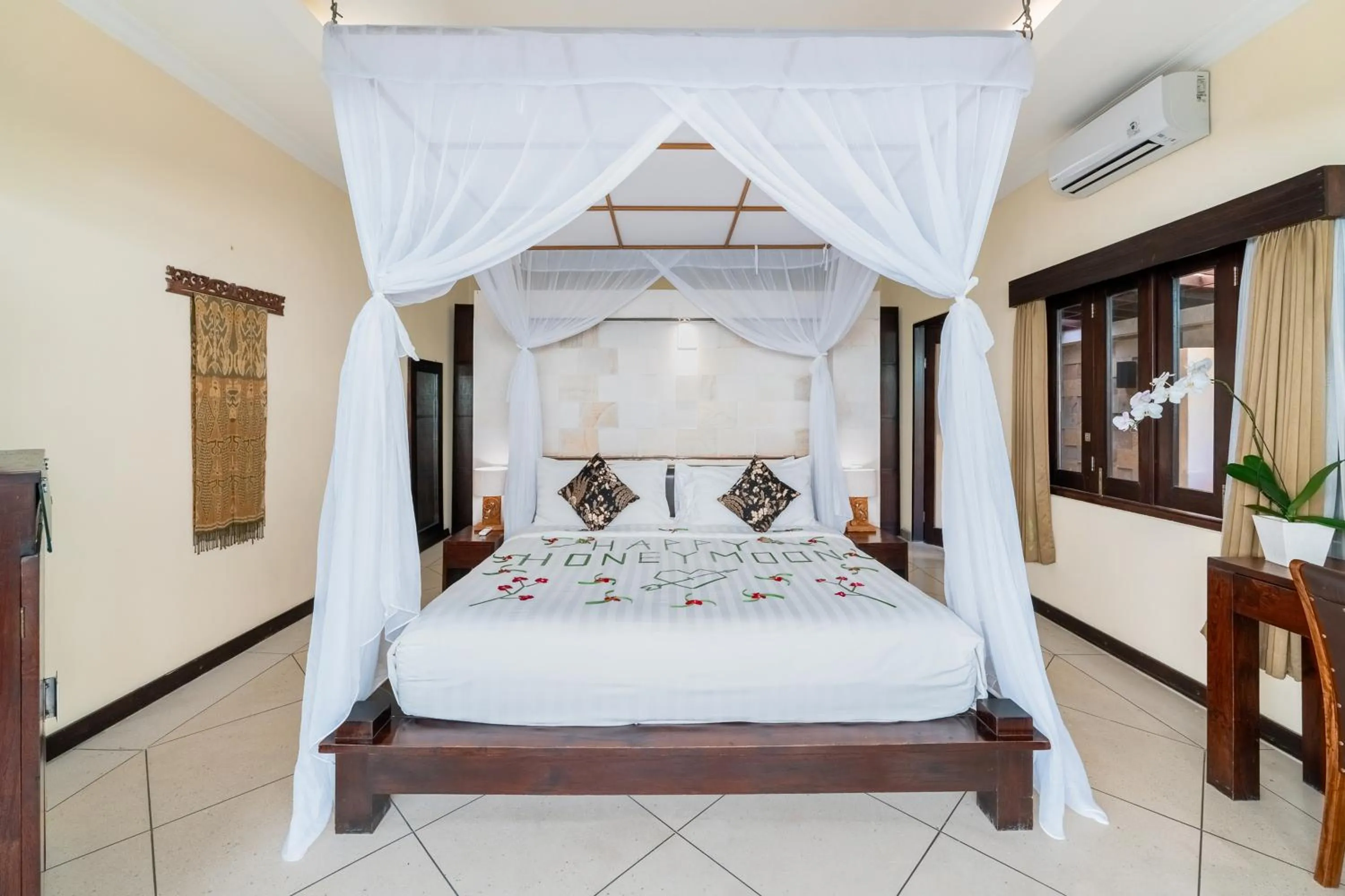 Bedroom, Bed in The Maya Seminyak Villas