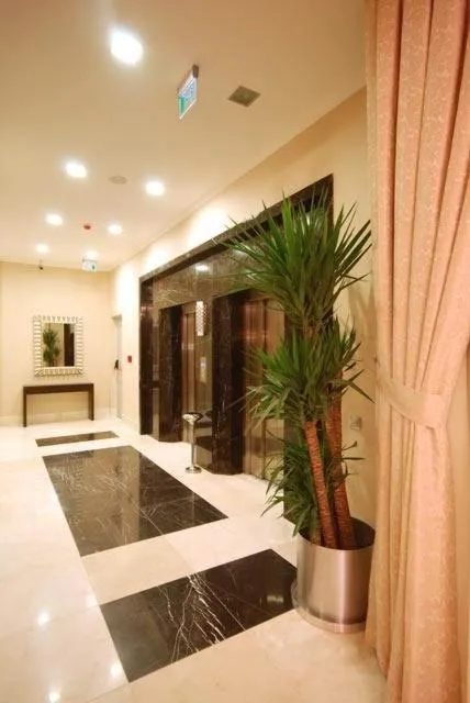 Lobby or reception in Ramada Plaza By Wyndham Kahramanmaras