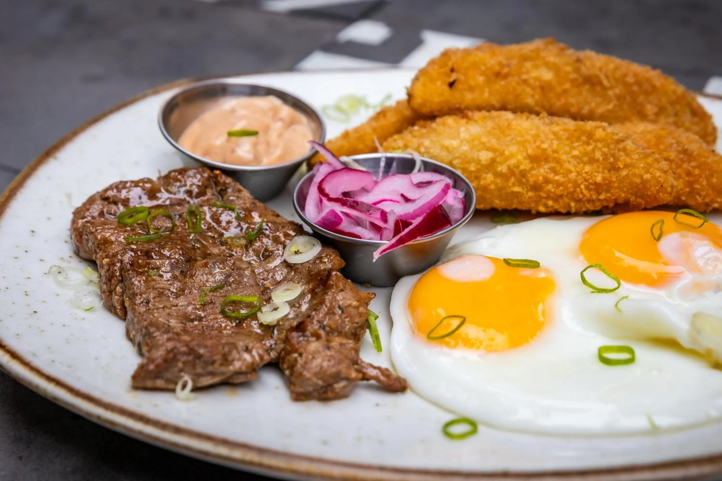 Restaurant/places to eat in Selina Granada