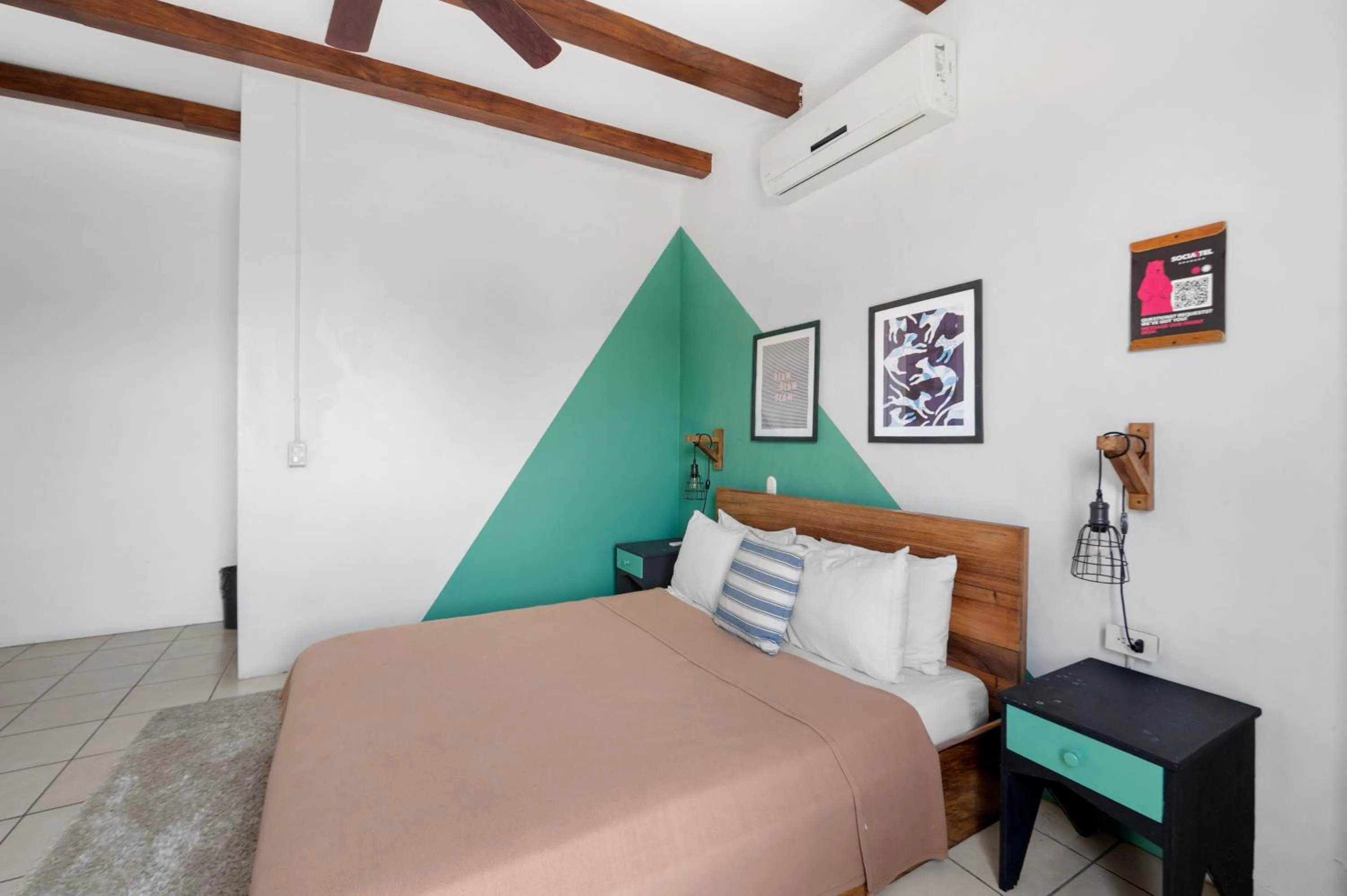 Bedroom, Bed in Socialtel Granada