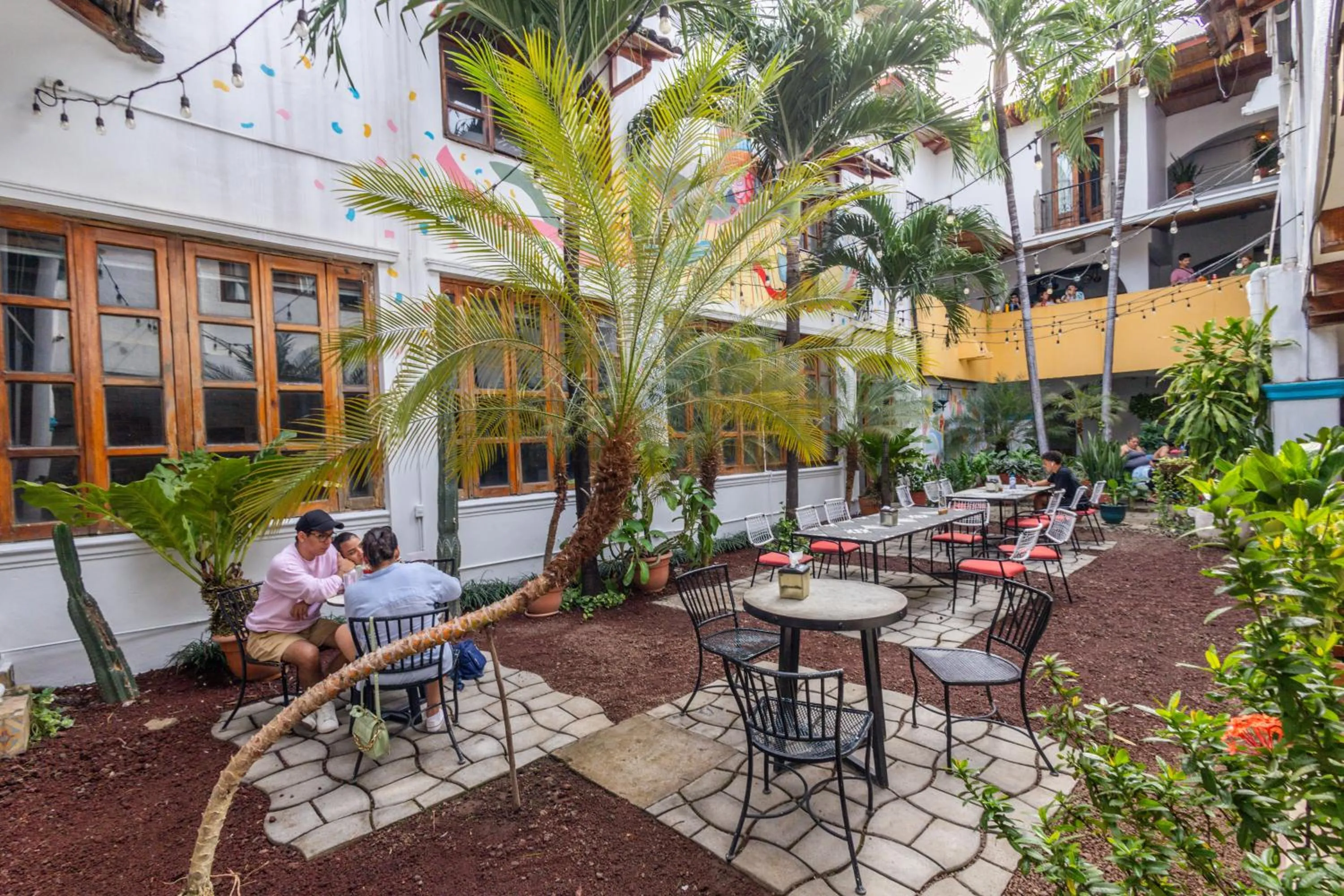 Property building in Selina Granada