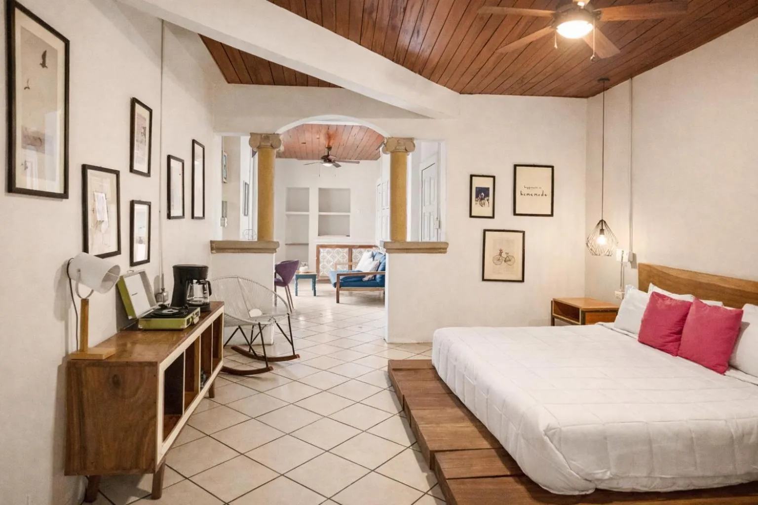 Bed in Socialtel Granada