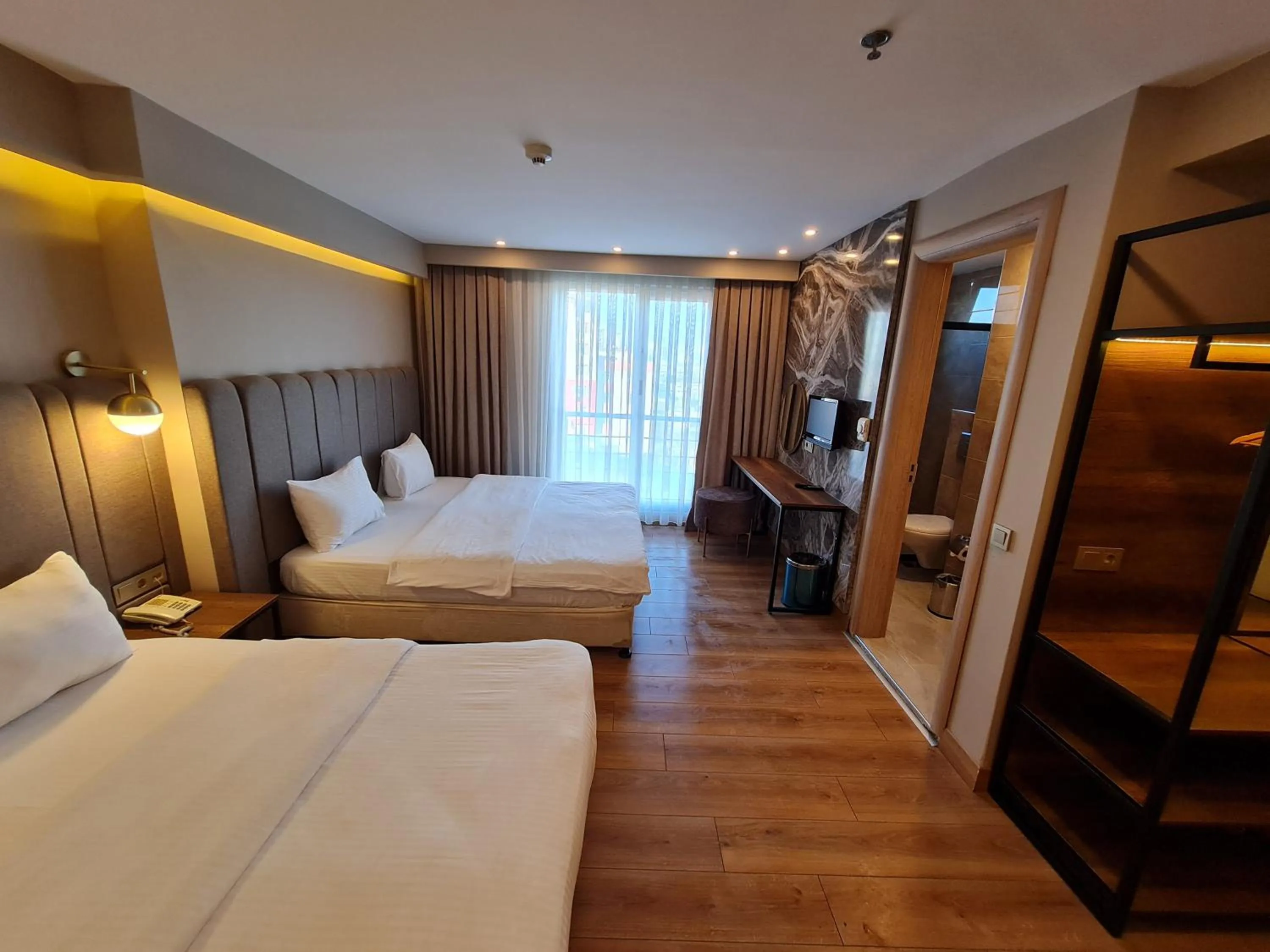 Photo of the whole room, Bed in Air Boss Istanbul Airport and Fair Hotel