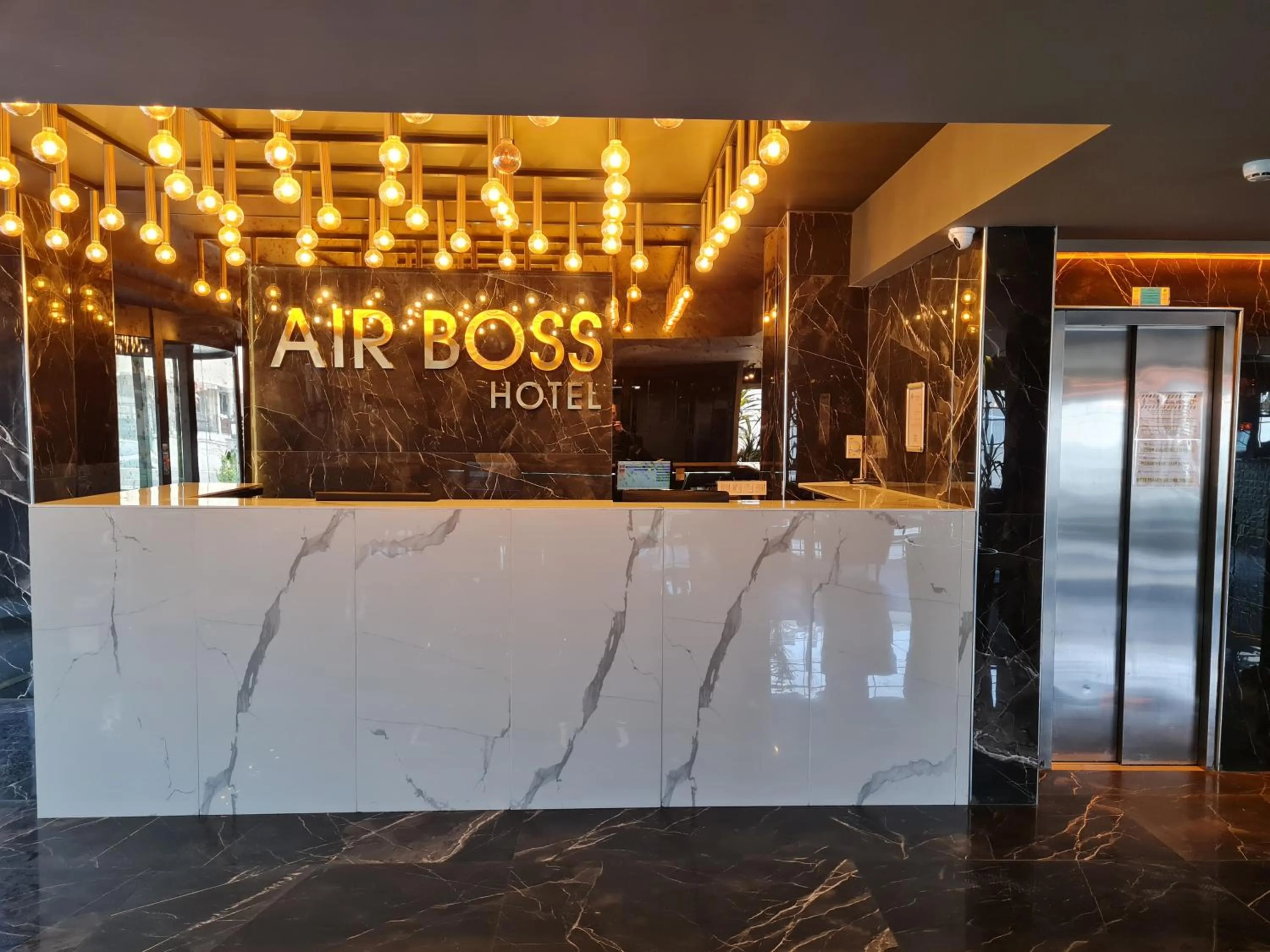 Lobby or reception in Air Boss Istanbul Airport and Fair Hotel